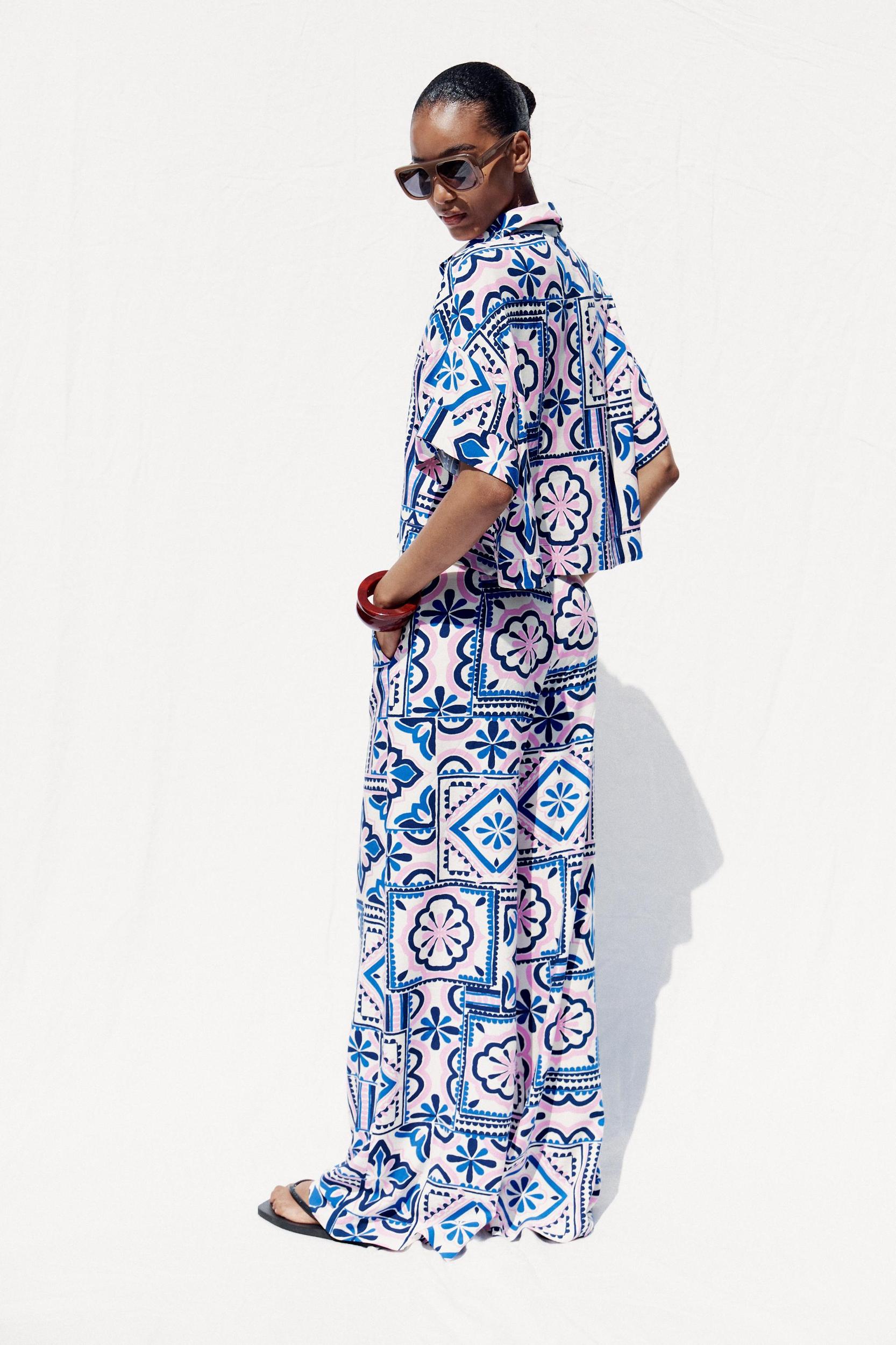 PRINTED PALAZZO PANTS Product Image