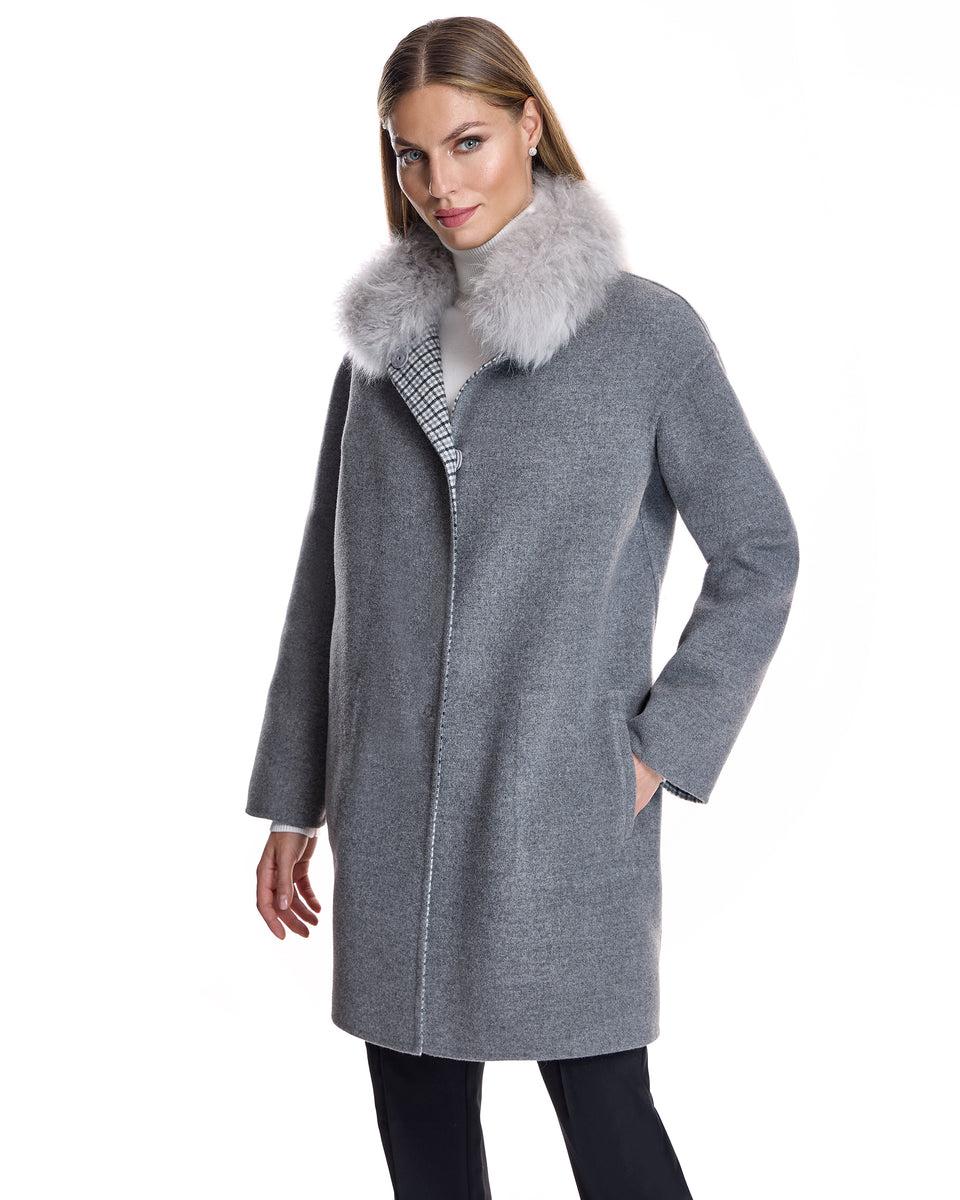 Woolblend Coat with Cashmere lamb Collar Product Image