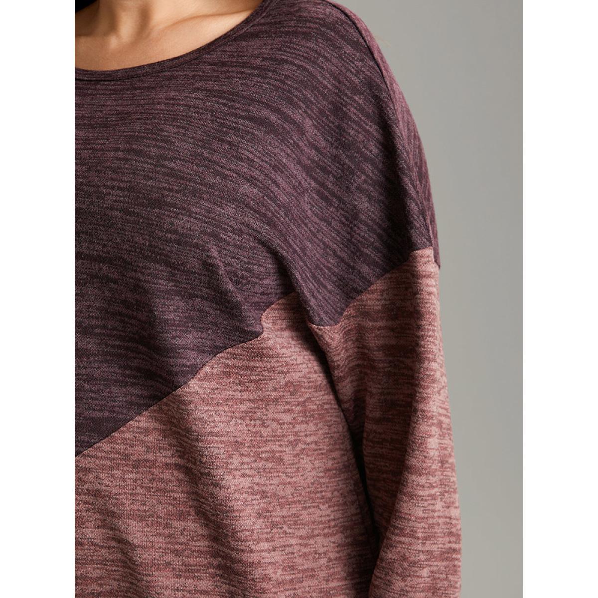 Plus Size Two Tone Patchwork Drop Shoulder Sweatshirt Women Multicolor Casual Contrast Round Neck Dailywear Sweatshirts BloomChic 30/6X Product Image