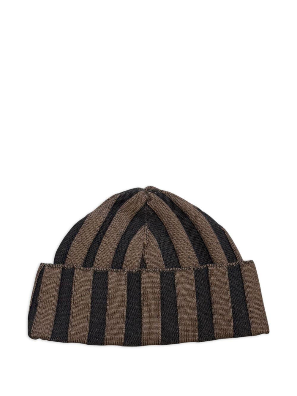 striped beanie Product Image