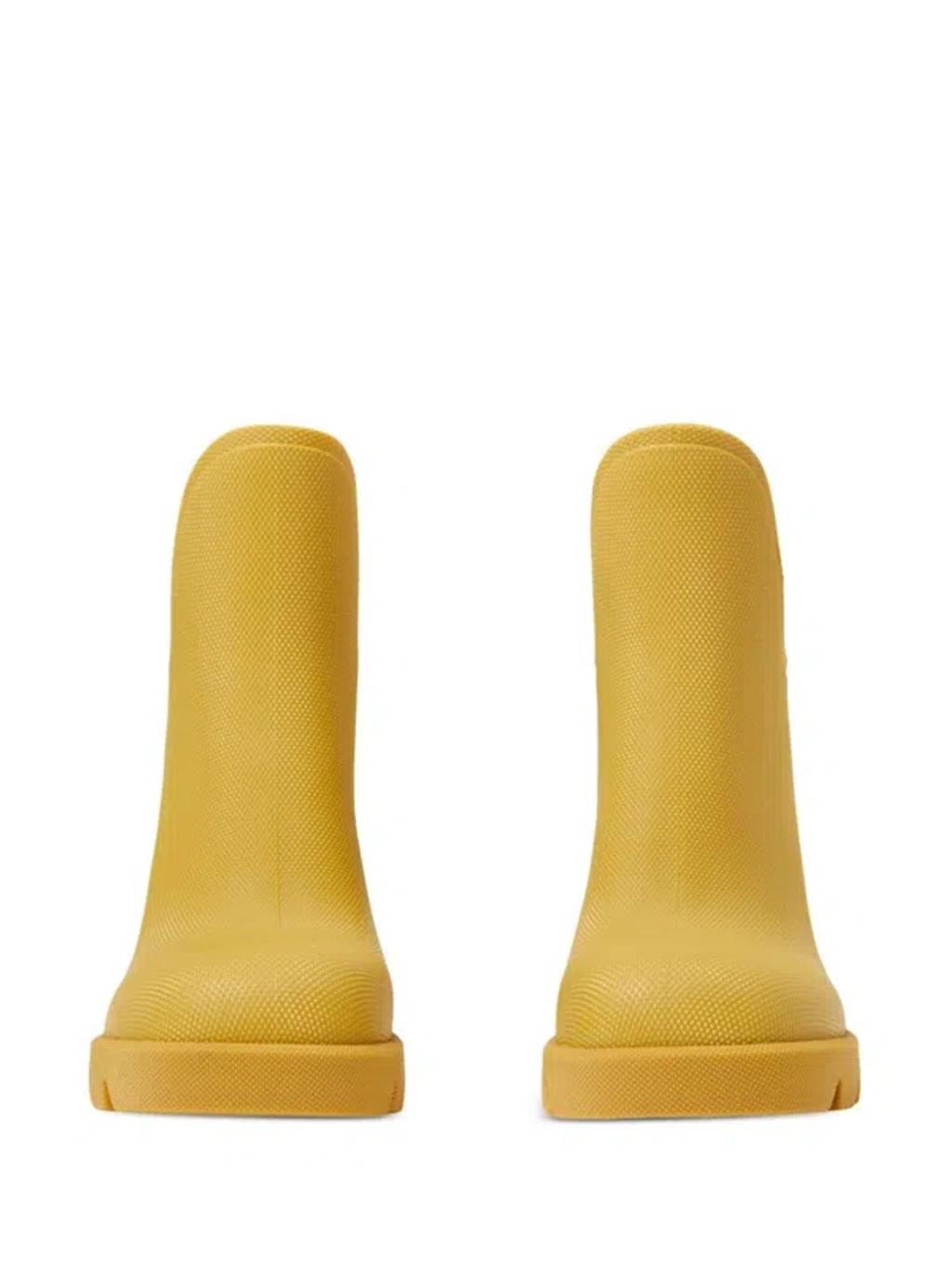 BURBERRY Boot Marsh In Gold Product Image