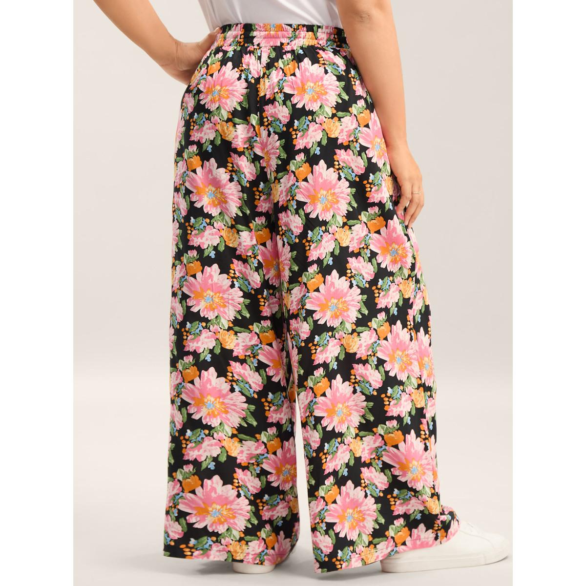 Plus Size Rayon Blushing Floral Print Wide-Leg Pants Women BlackFlower Casual Wide Leg Mid Rise Everyday-Casual Pants BloomChic 14-16/1X Product Image
