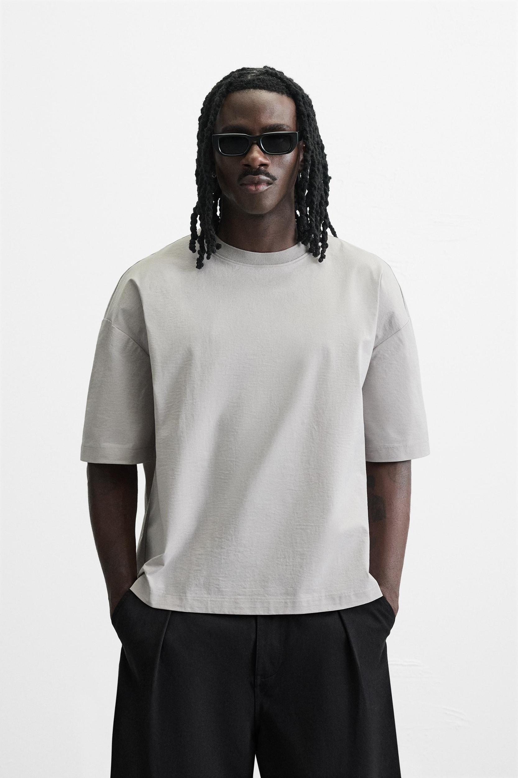RELAXED FIT TECHNICAL T-SHIRT Product Image