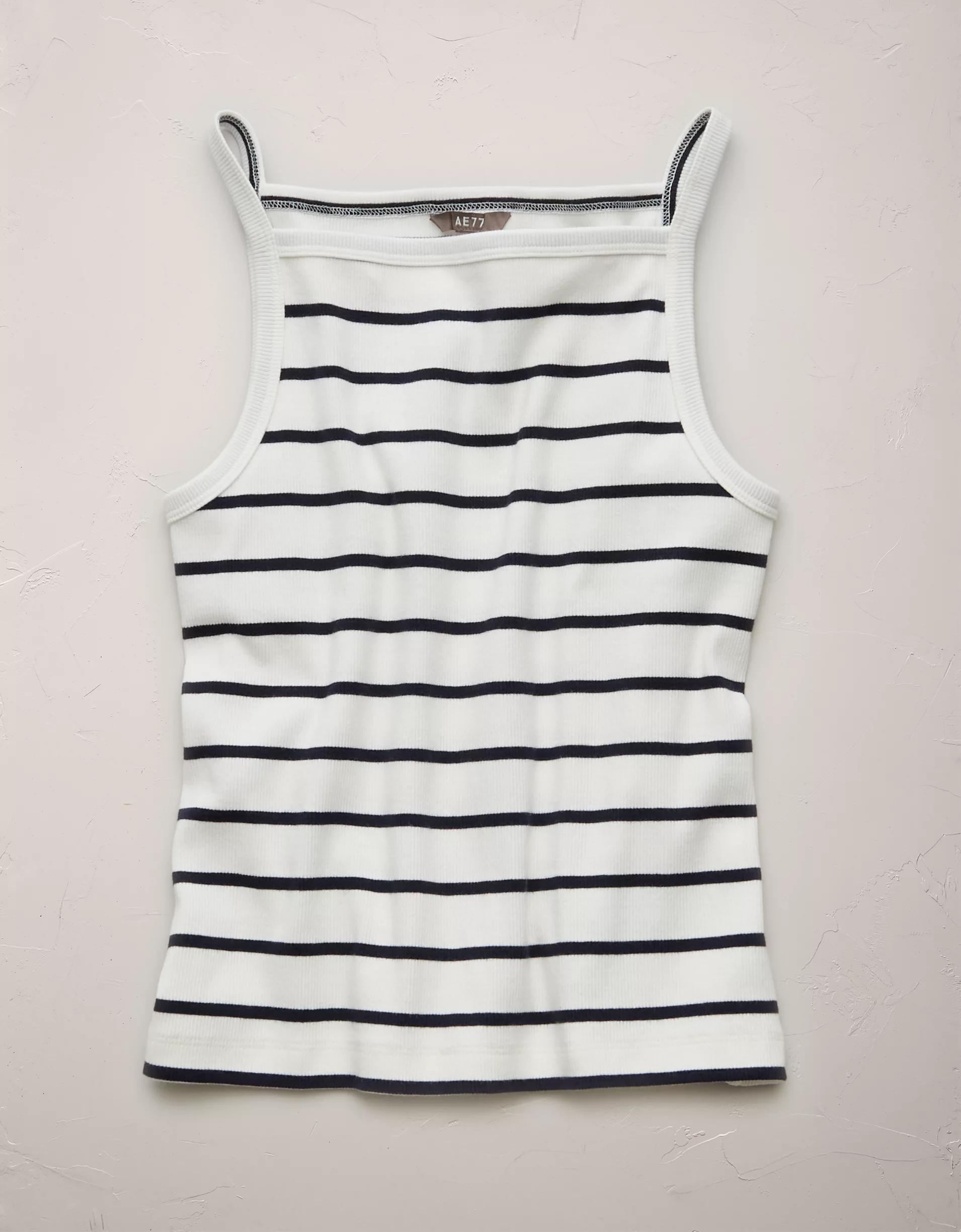 AE77 Premium Straight Neck Tank Top Product Image