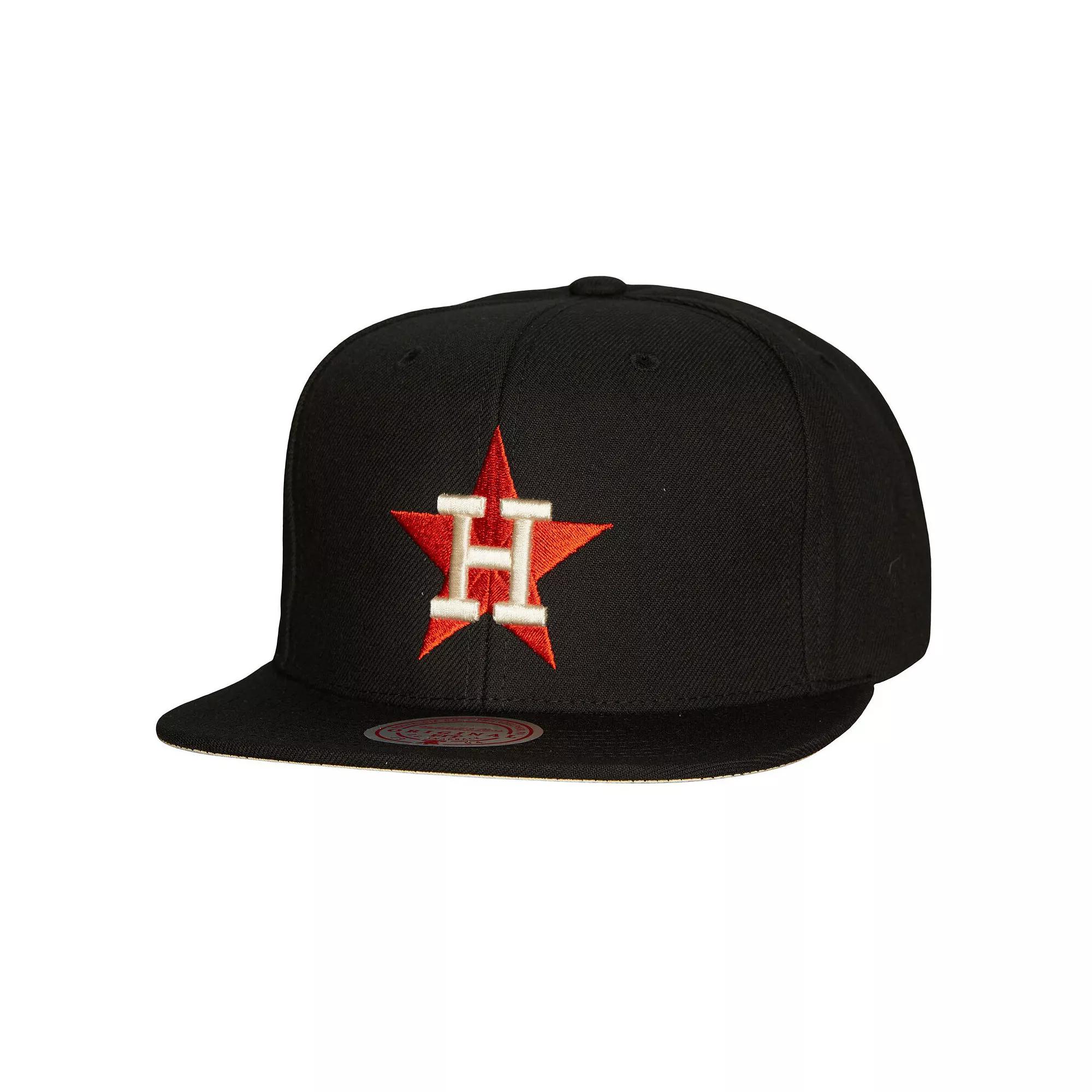 Men's Mitchell & Ness Black Houston Astros Cooperstown Collection True Classics Snapback Hat Product Image