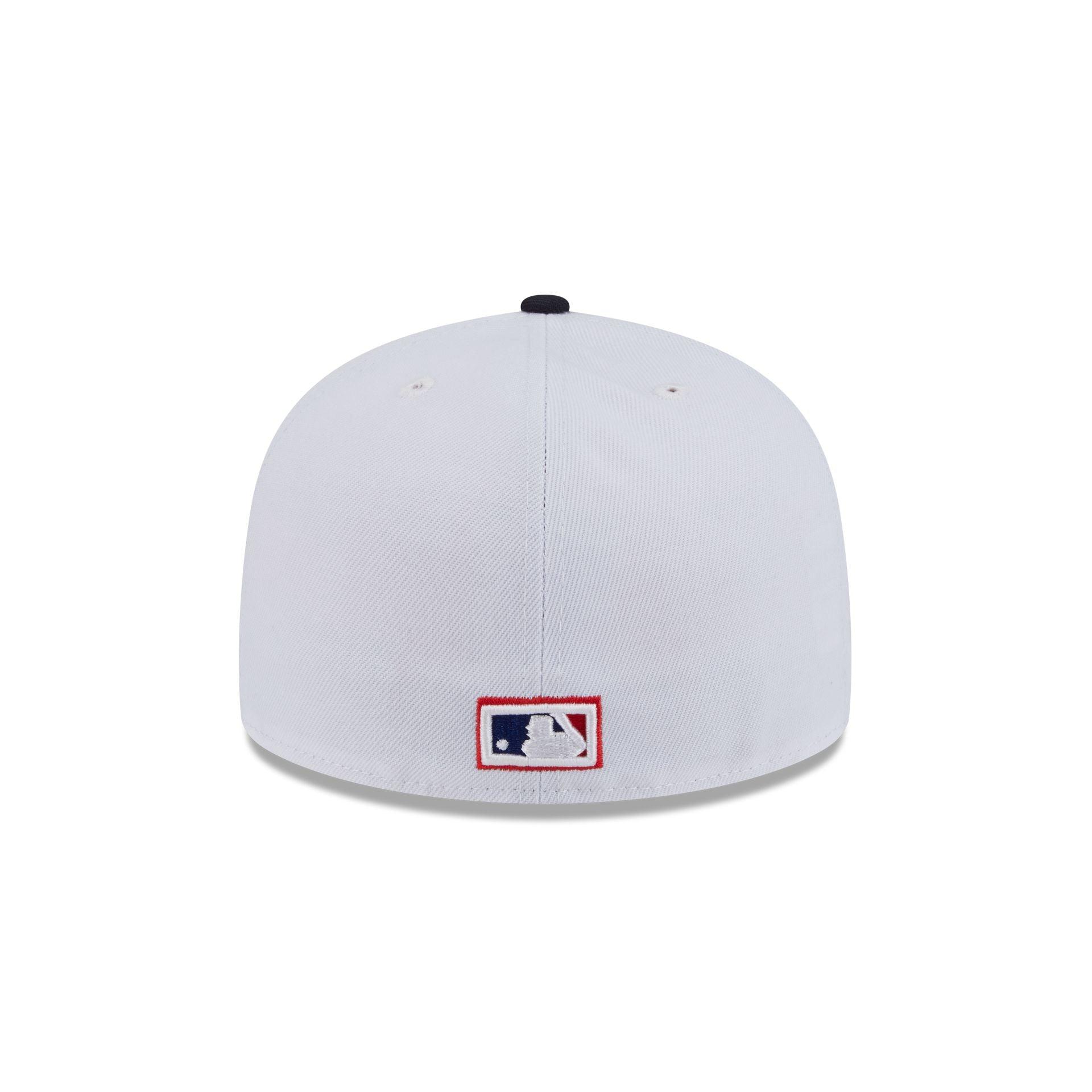 Club América Retro Logo Golfer Hat Male Product Image