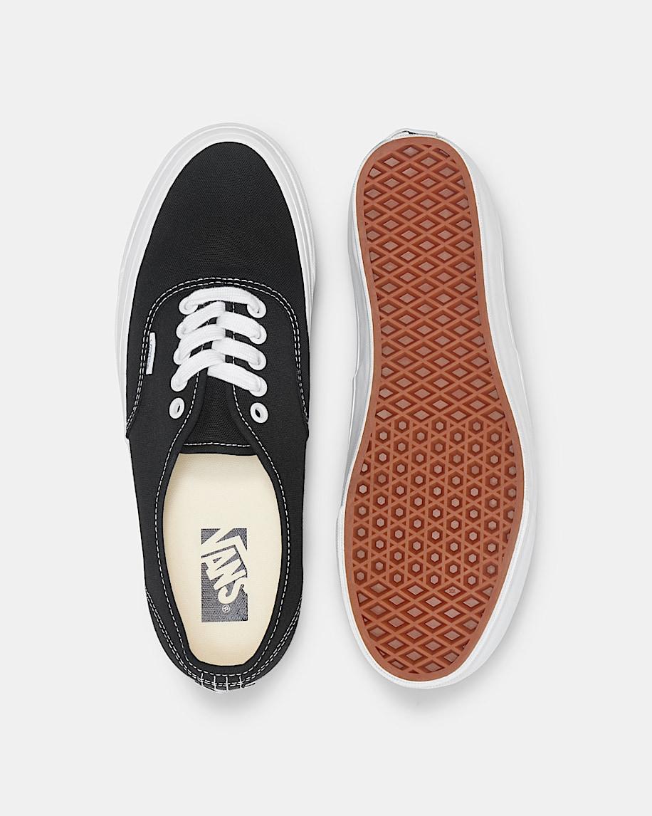 Premium Authentic Shoe in Black / White| Vans US Product Image