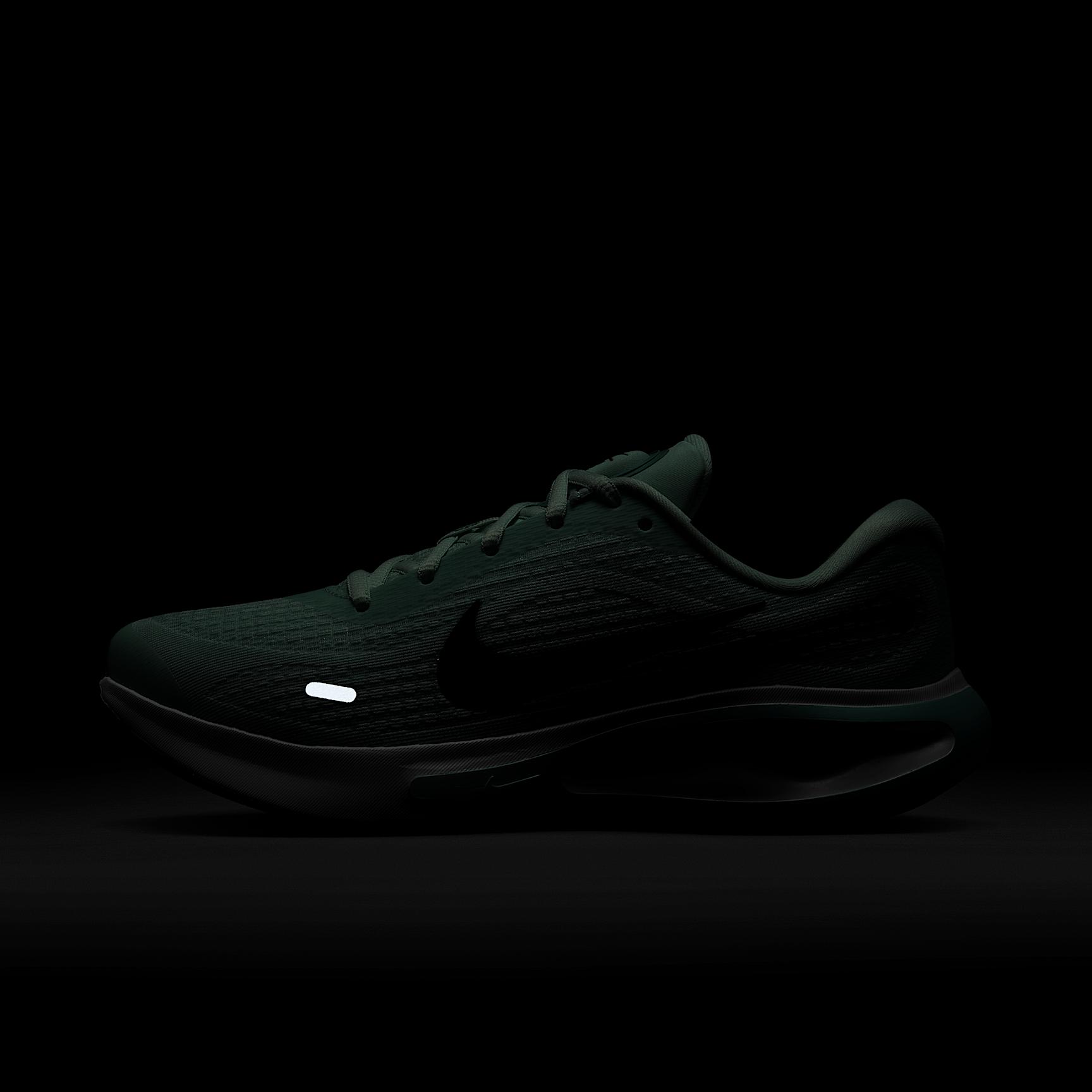 Nike Women's Journey Run Road Running Shoes Product Image