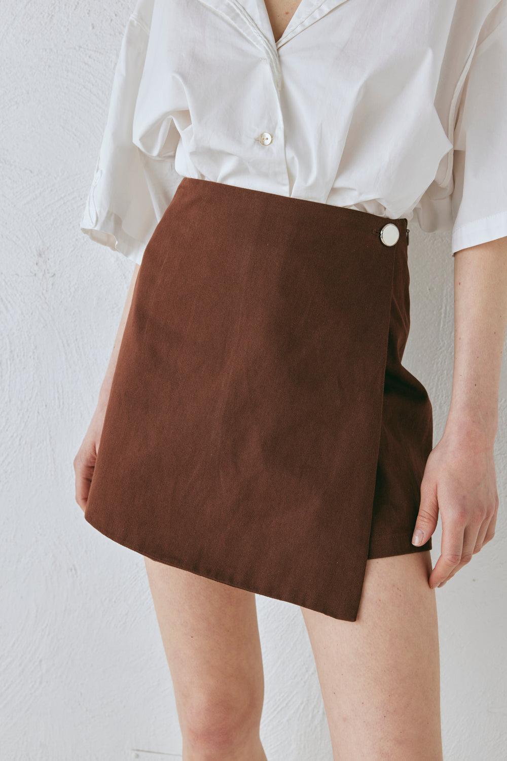 Cove Skort Chocolate Product Image