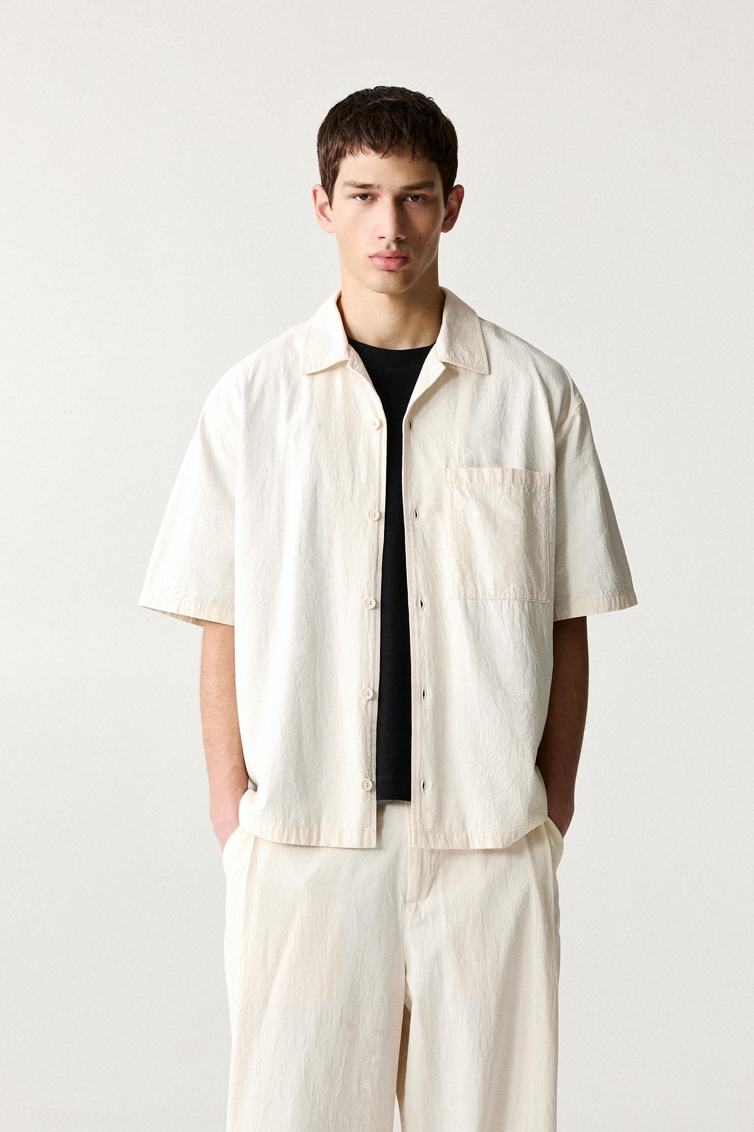 Short sleeve shirt with pocket Product Image