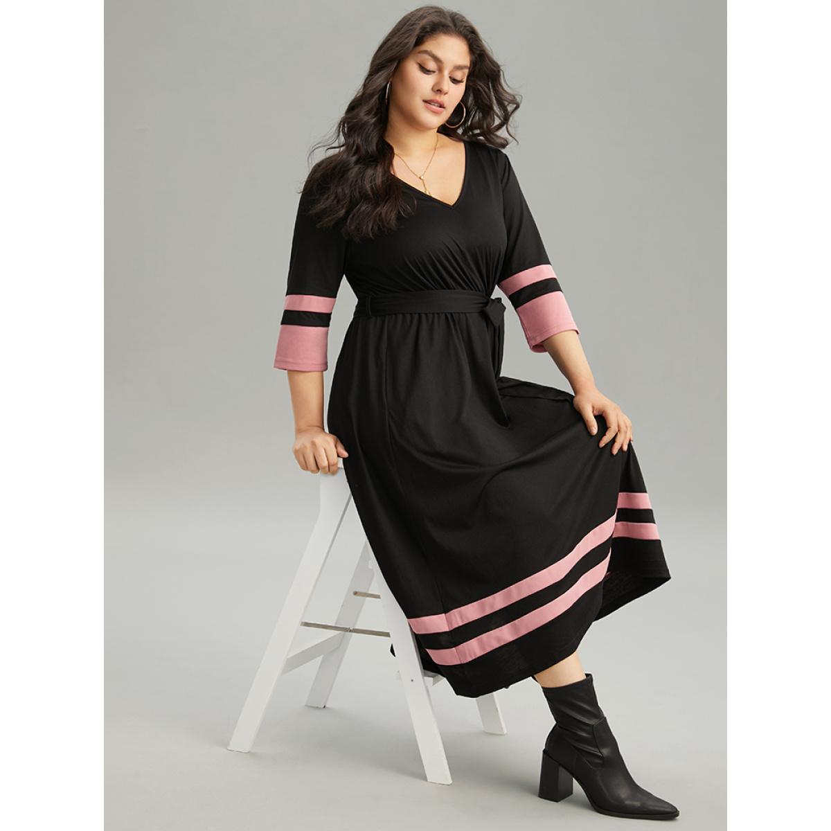 Plus Size Colorblock Contrast Elastic Waist Pocket Belted Dress Black Women Casual Belted V-neck Elbow-length sleeve Curvy Midi Dress BloomChic 18-20/2X Product Image