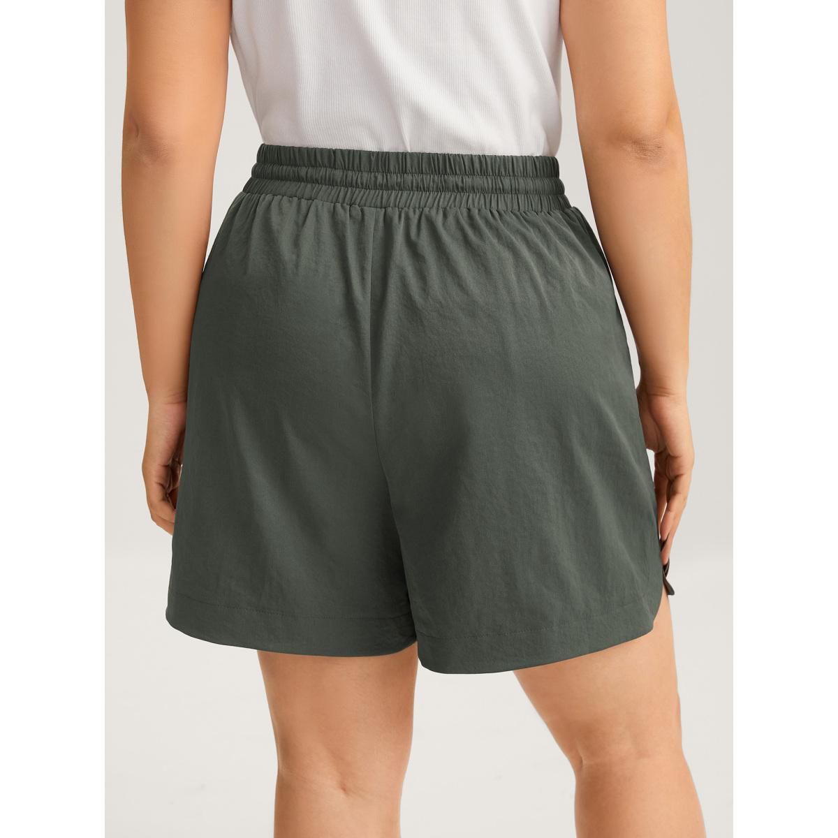 Plus Size Waist-Tie Solid Wide-Leg Shorts Women ArmyGreen Leisure Drawstring Wide Leg Casual Shorts BloomChic 18-20/2X Product Image