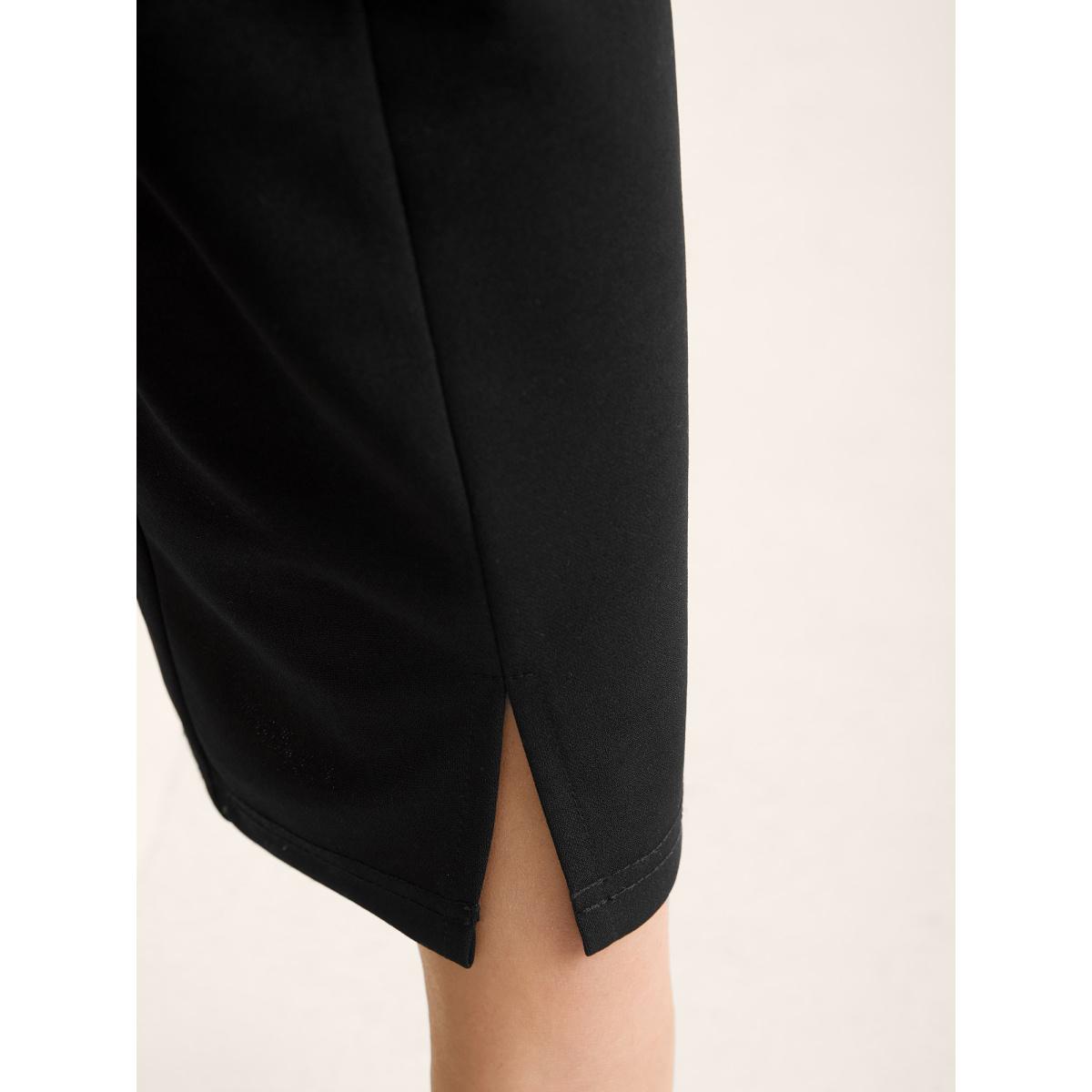 Plus Size Seamed Split Hem Straight-Leg Pants Women Black Office Straight Leg Mid Rise Office Pants BloomChic 10/M Product Image