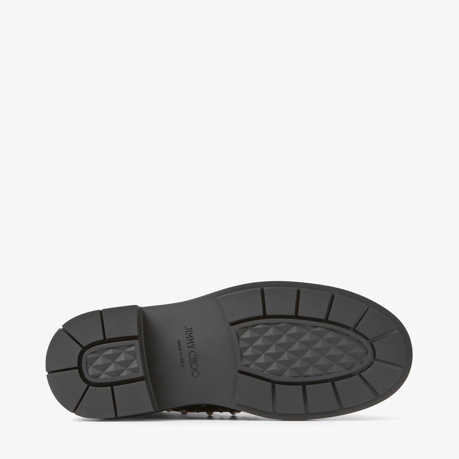 Nola Flat Product Image