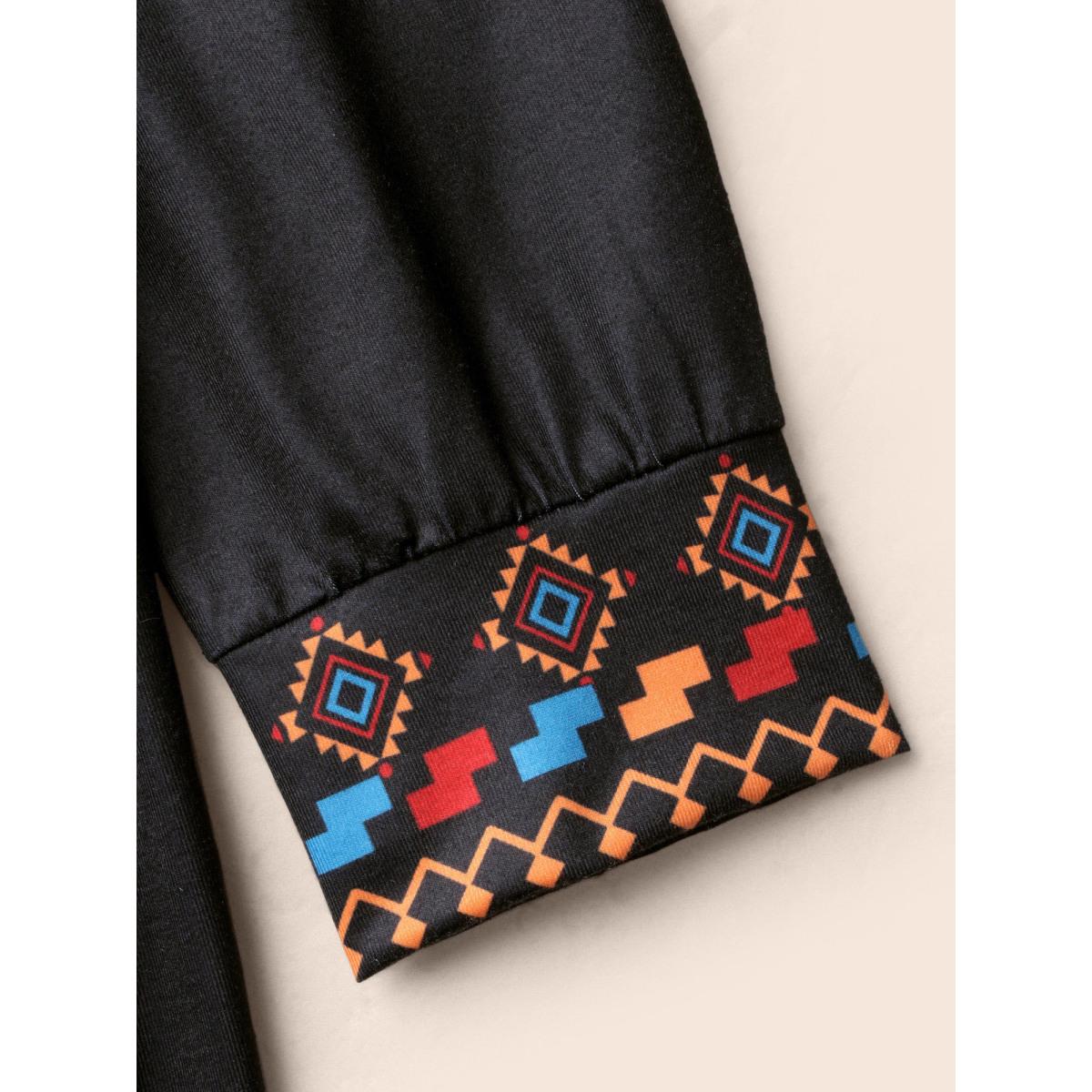 Plus Size Bandana Print V Neck Midi Dress Black Women Resort Non V-neck Long Sleeve Curvy BloomChic 30/6X Product Image