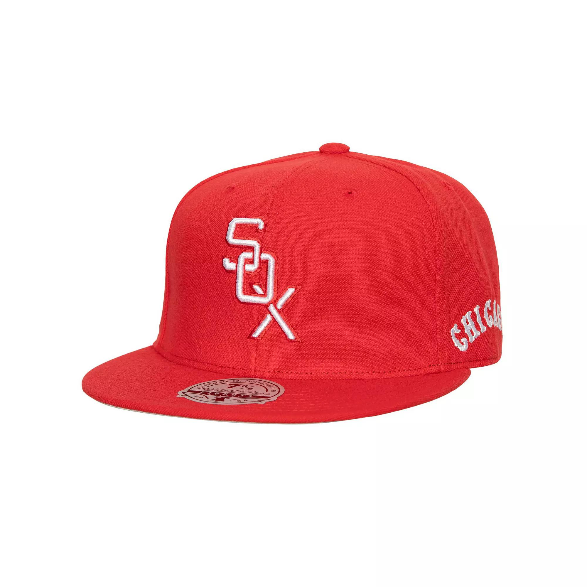 Men's Mitchell & Ness Red/ Chicago White Sox Bases Loaded Fitted Hat,  Product Image