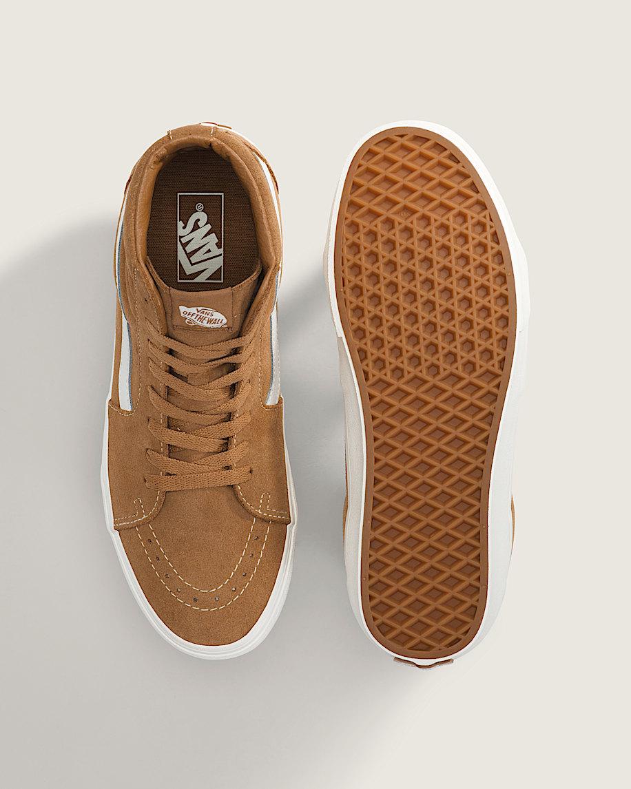 Sk8-Hi Shoe in Brown| Vans US Product Image