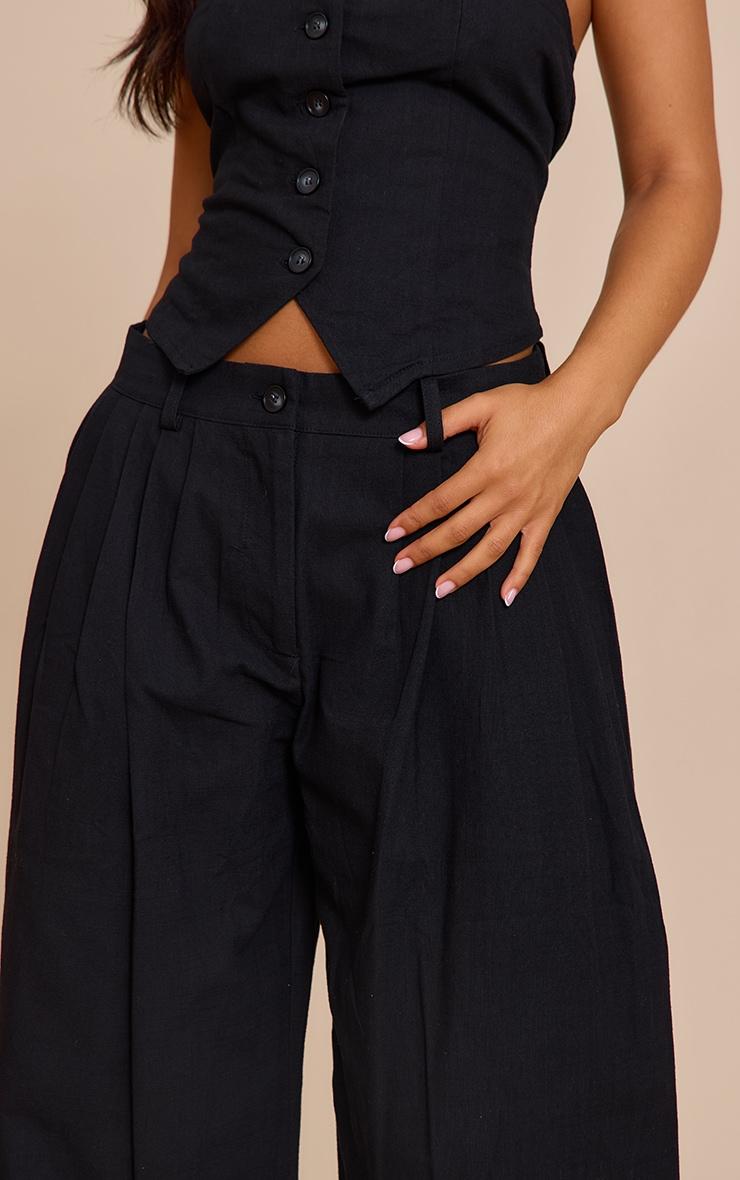 Petite Black Woven Pleat Detail Wide Leg Pants Product Image