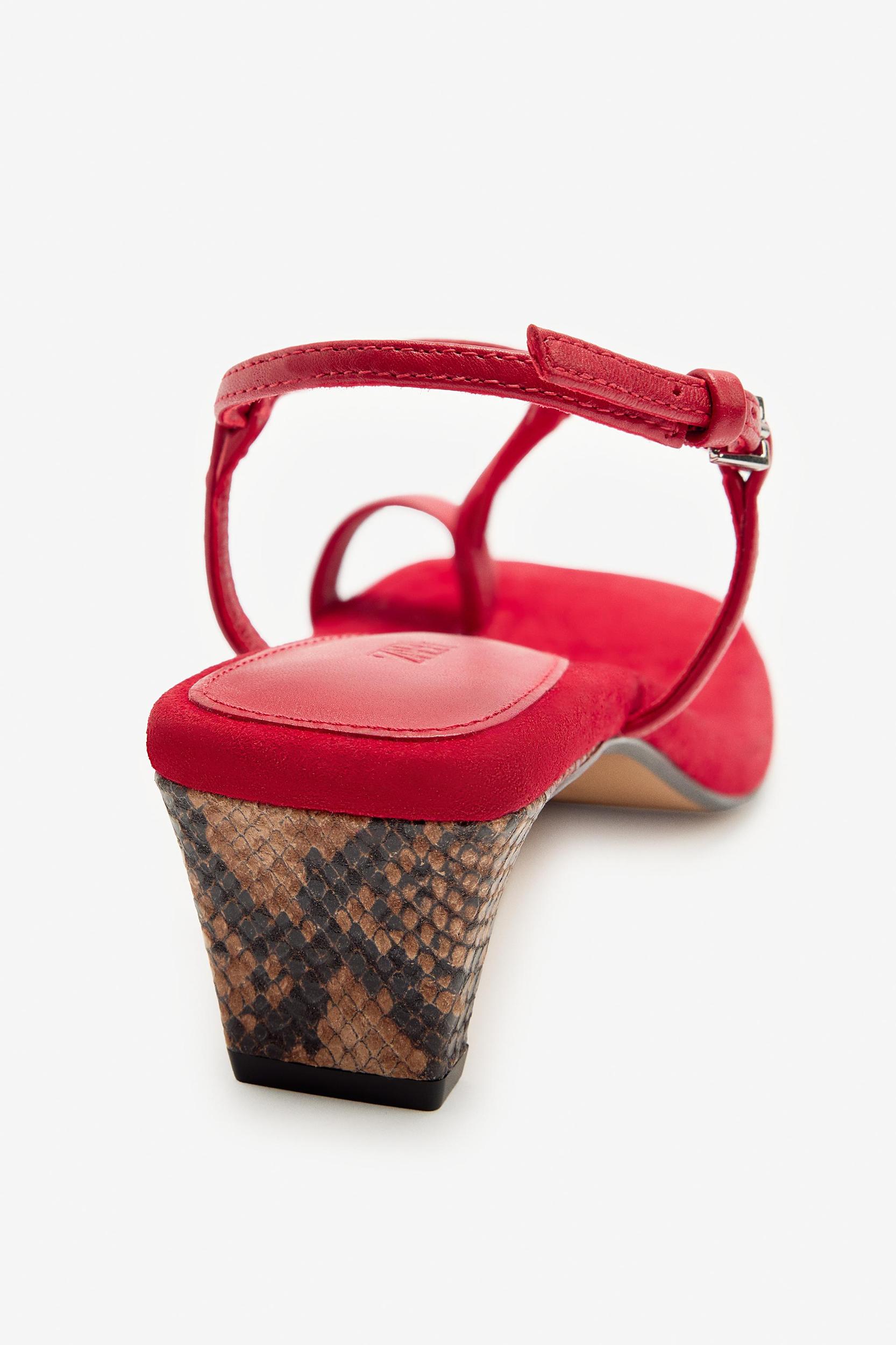 LIMITED EDITION SPLIT LEATHER SANDALS Product Image