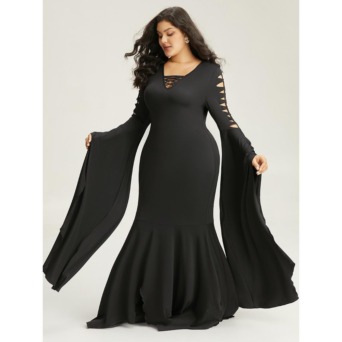 Plus Size Halloween Ripped Extra Long Sleeve Dress Black Women Elegant Plain V-neck Extra Long Sleeve Curvy Maxi Dress BloomChic 22-24/3X Product Image
