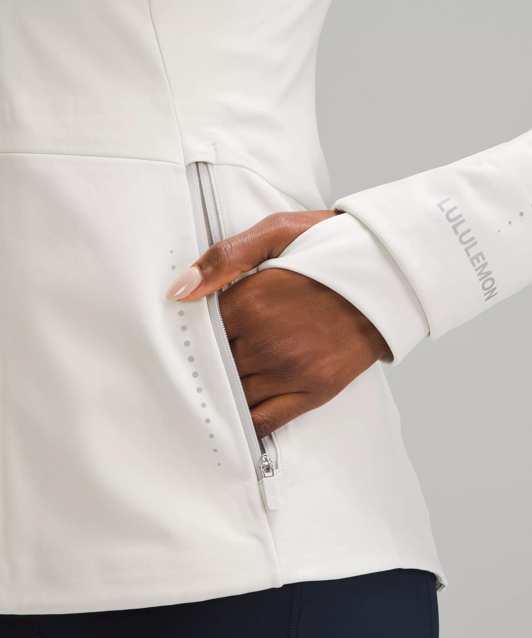 Women's Cross Chill Performance Jacket Product Image