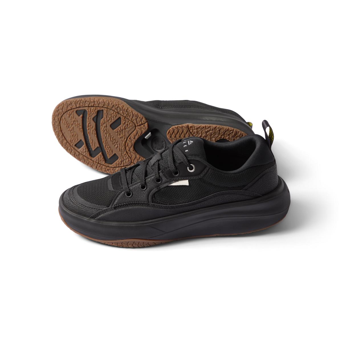 Fanning Shoe Male Product Image