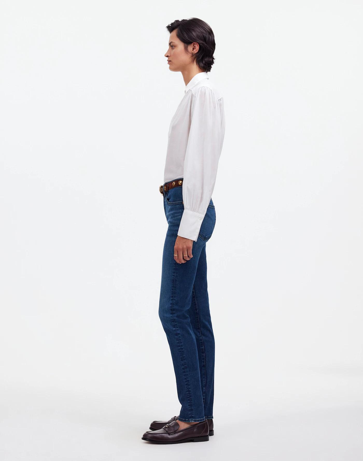 The Petite Mid-Rise Perfect Vintage Jean in Kenmere Wash Product Image