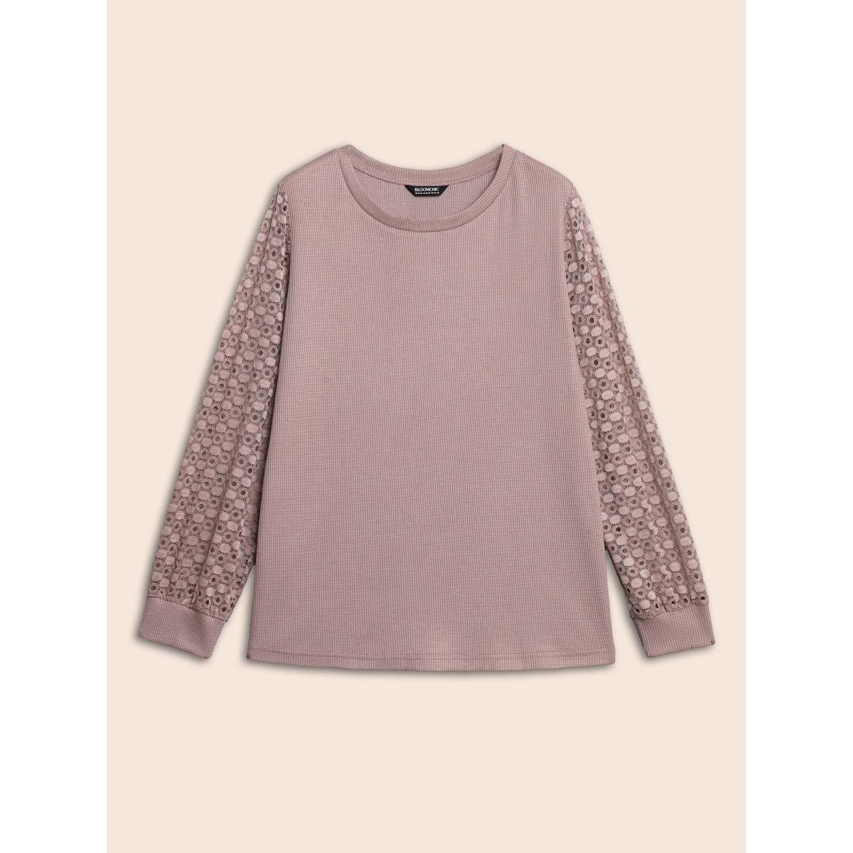 Plus Size Textured Lace Spliced Stretchy T-Shirt Dirtypink Women Elegant Texture Round Neck Everyday T-shirts BloomChic 14-16/1X Product Image