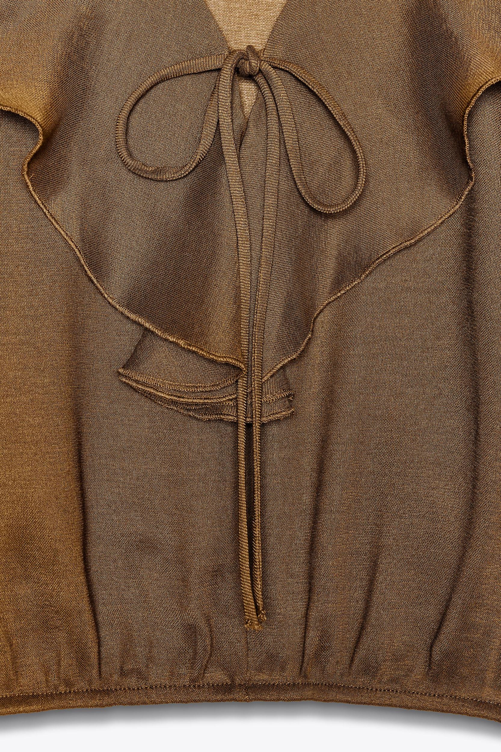 RUFFLED FLOWY BLOUSE Product Image