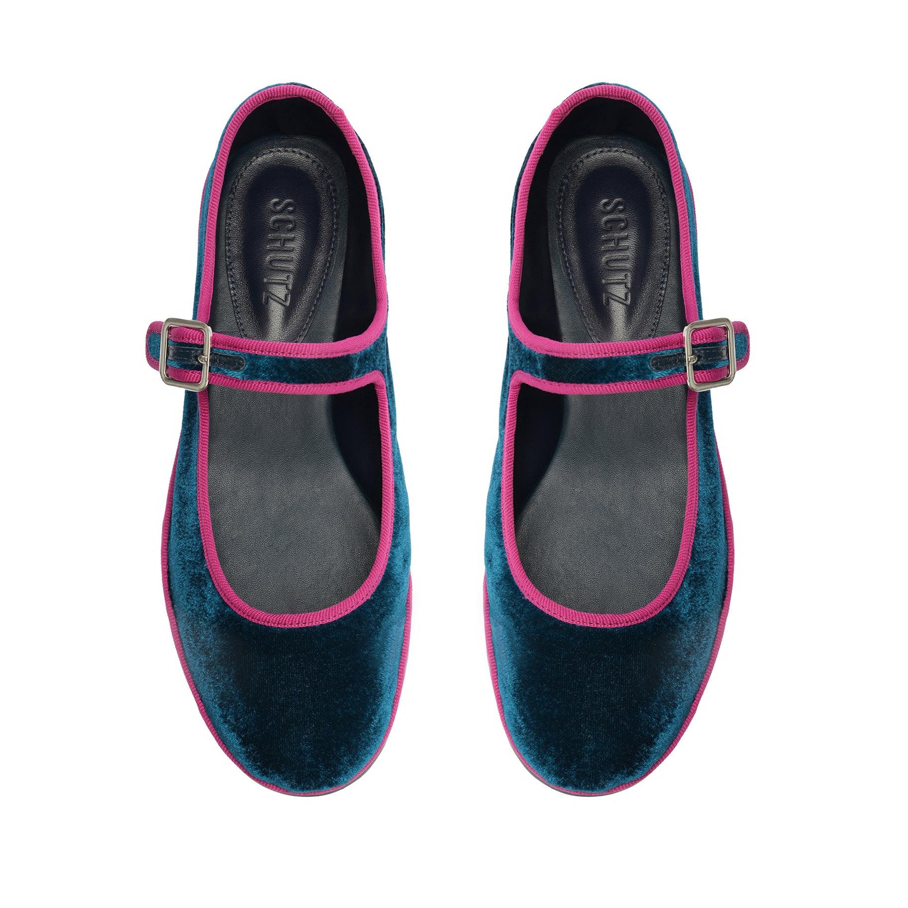 Clarissa Velvet Flat Female Product Image