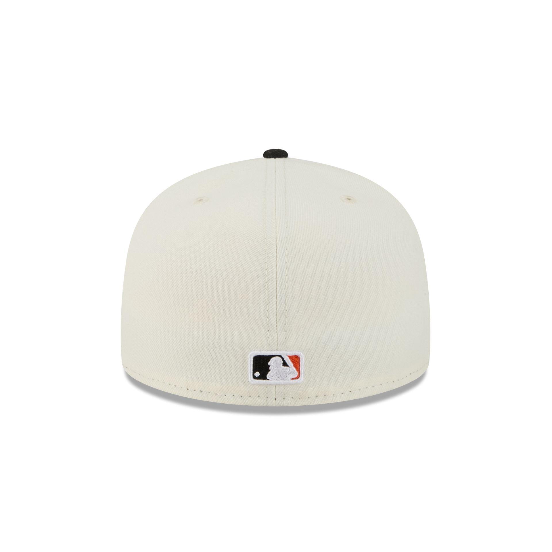 Club América Retro Logo Golfer Hat Male Product Image