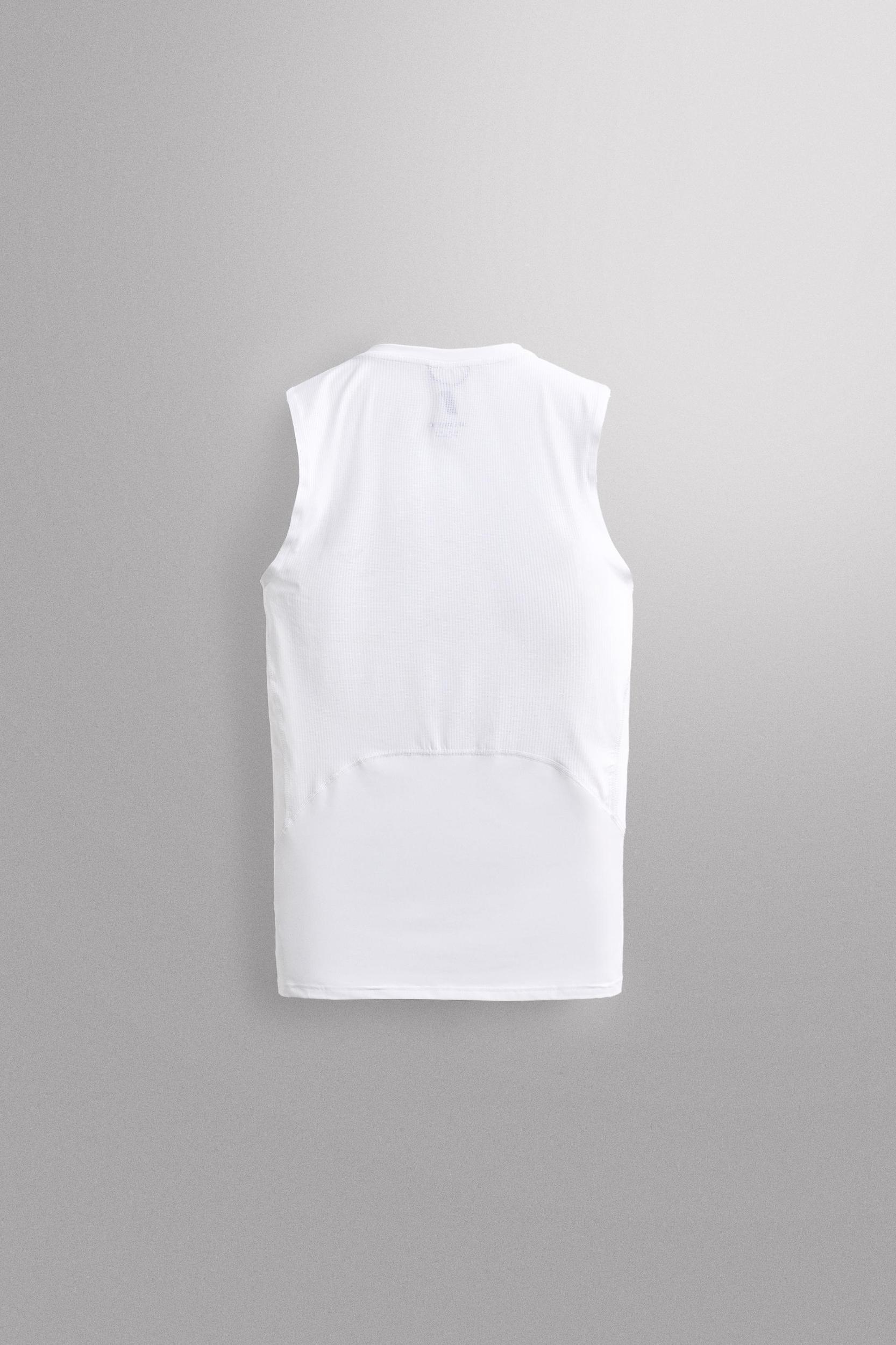 COMPRESSION TANK TOP Product Image