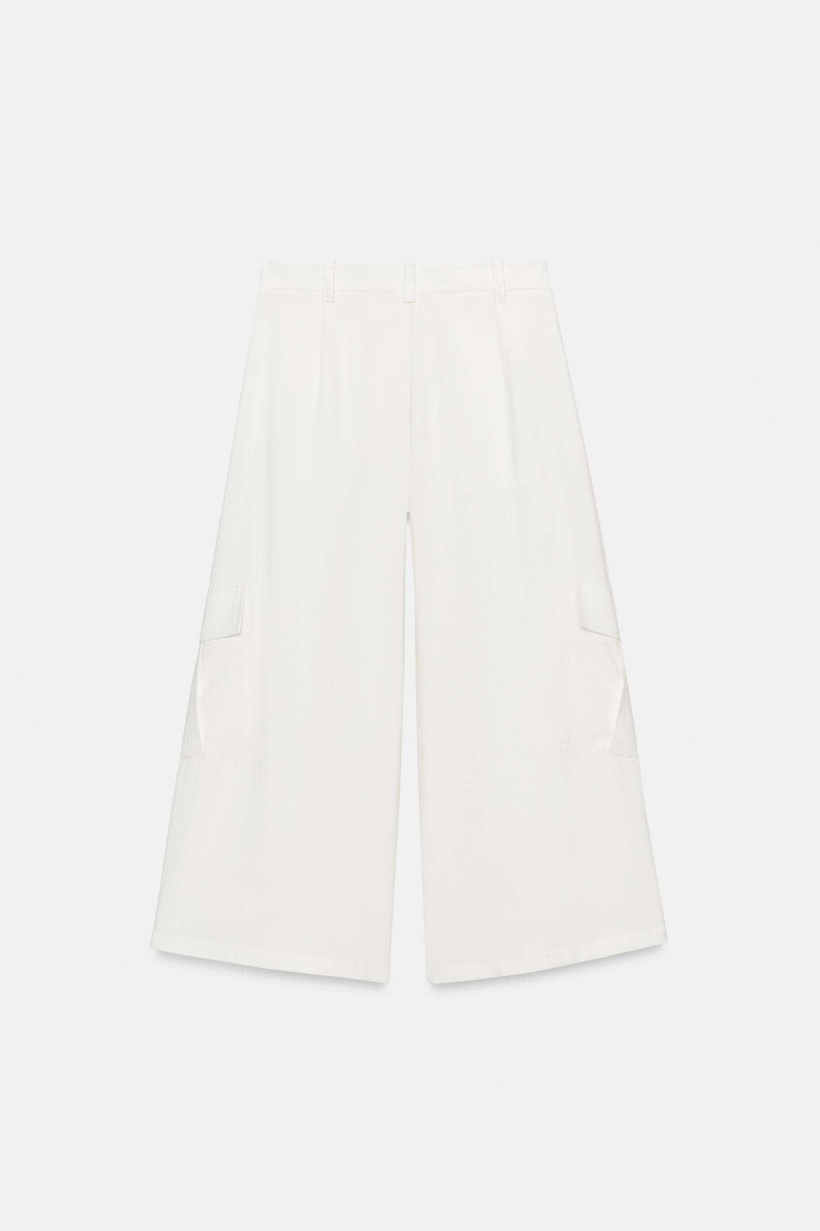 CULOTTES WITH POCKETS Product Image