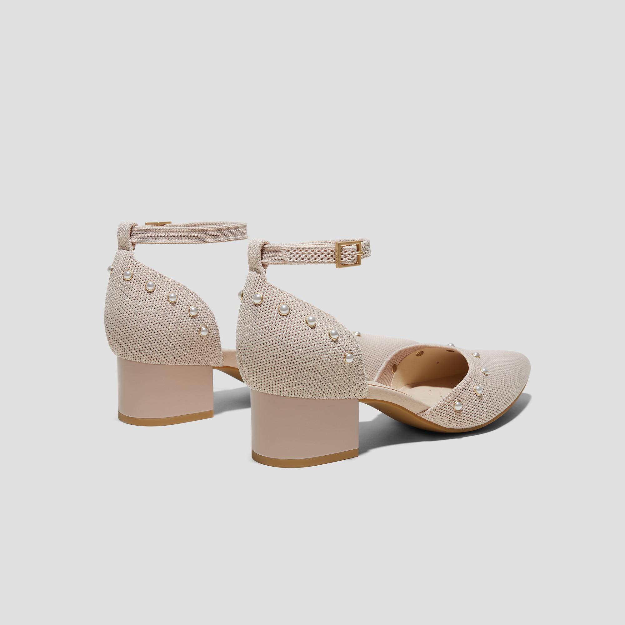 Pointed-Toe Stress FREE Block Heels (Galilea) Product Image