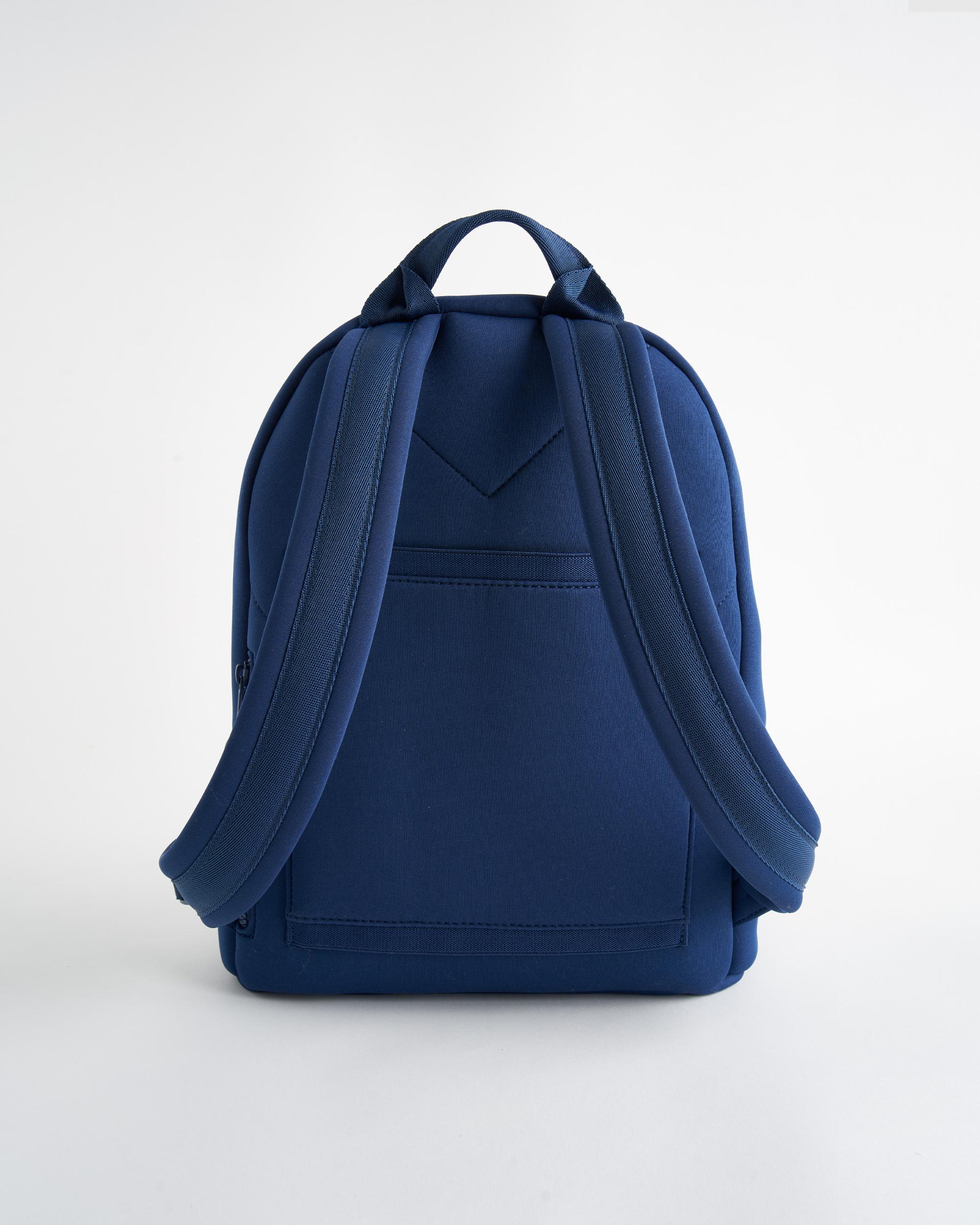 Quince | Women's All-Day Neoprene Backpack in Navy Product Image