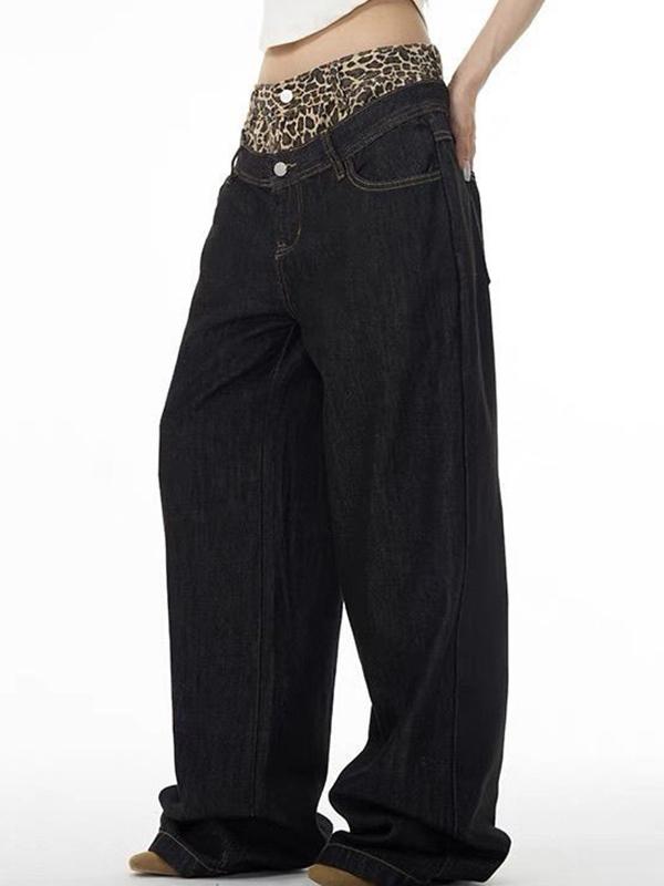 Retro Design Leopard Print Boyfriend Jeans Product Image