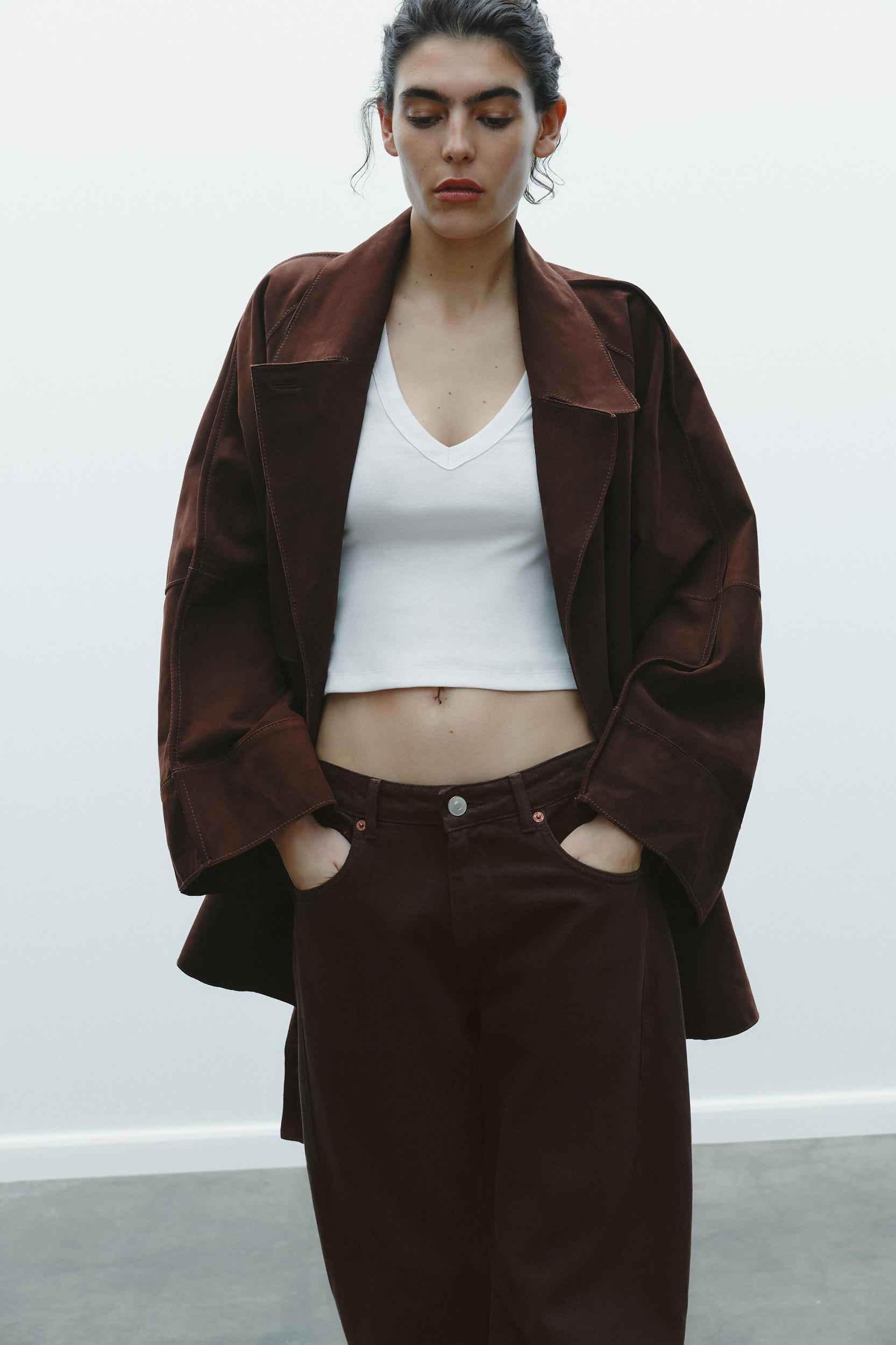 V-NECK TOP Product Image