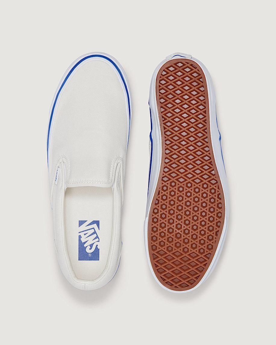 Premium Classic Slip-On Shoe in Off White| Vans US Product Image