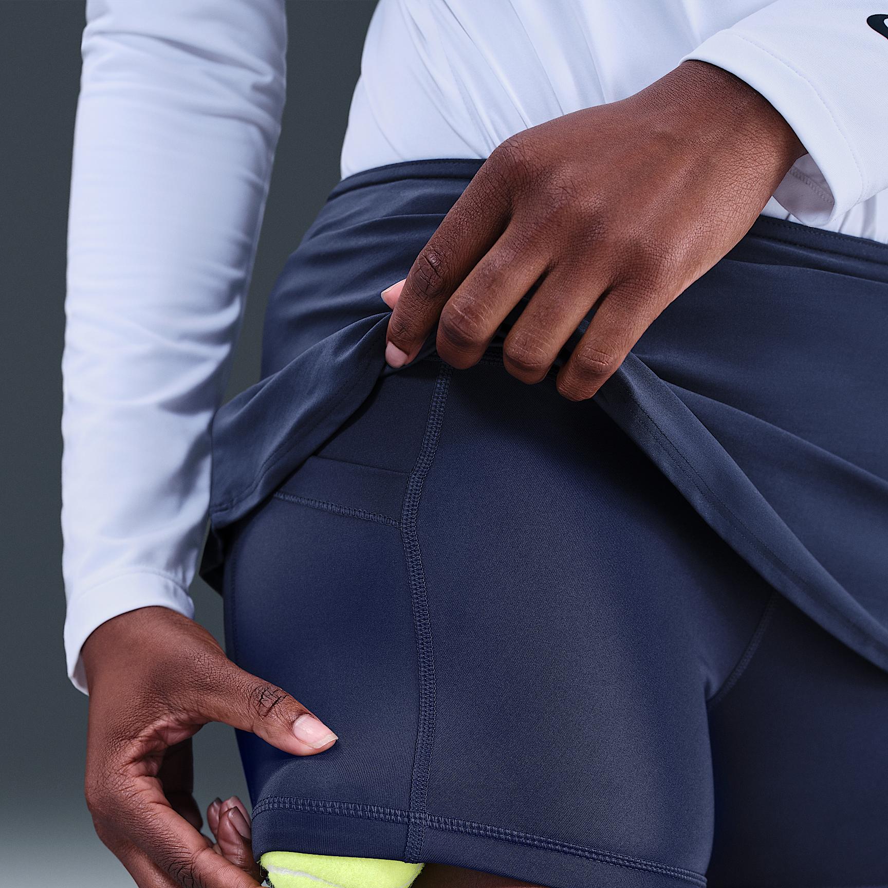 Nike Victory Women's Dri-FIT Short Flouncy Tennis Skirt Product Image