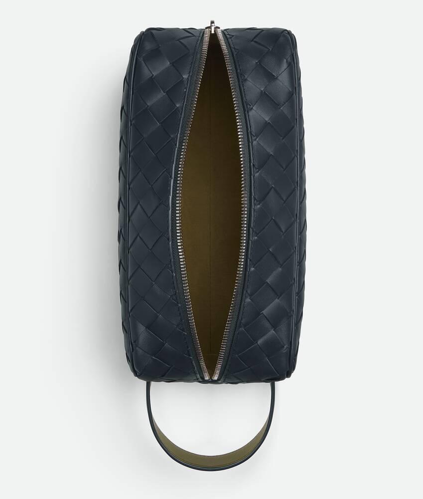 Men's Intrecciato Travel Pouch in Shadow/olive oil Product Image
