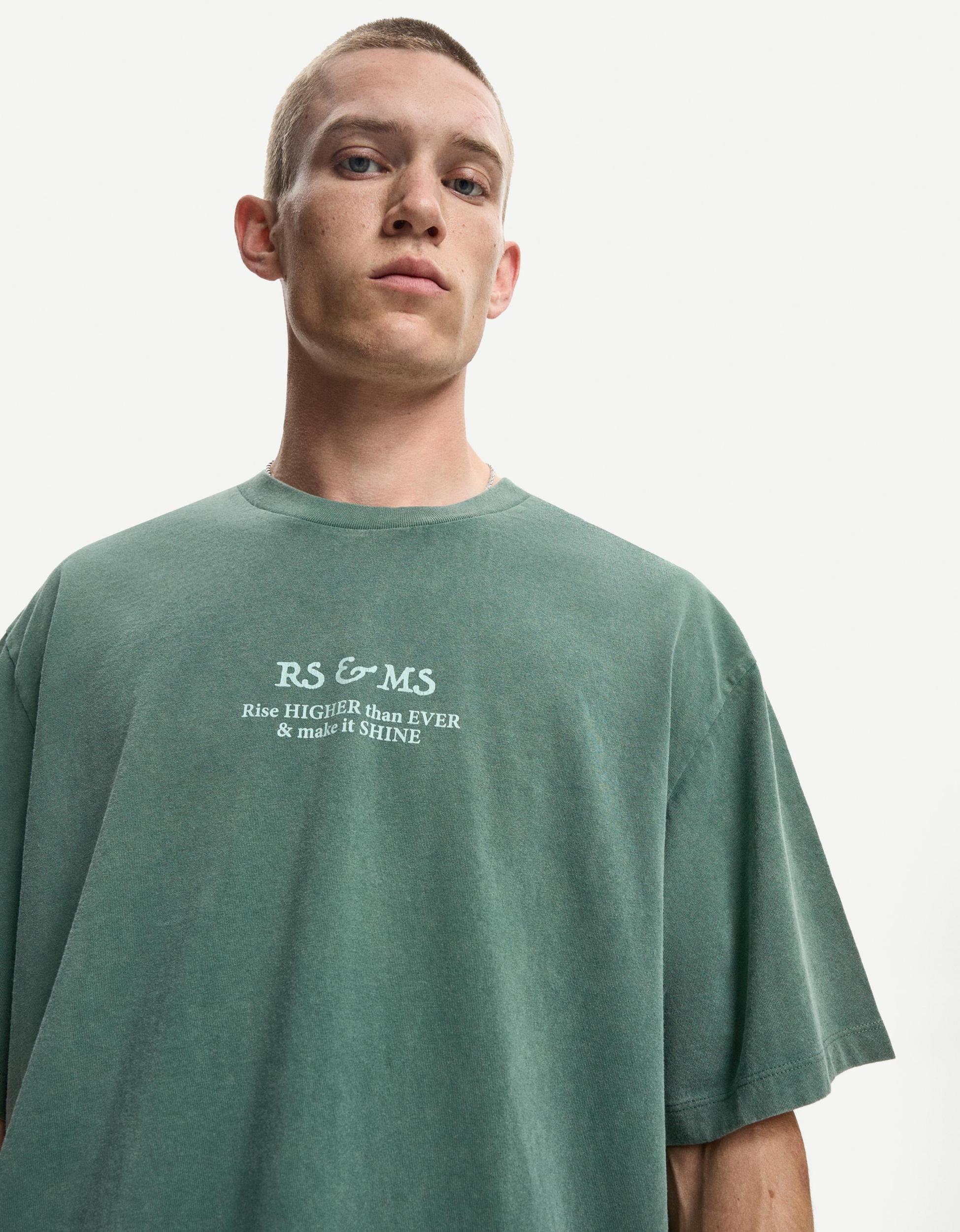 Short sleeve T-shirt with print Product Image