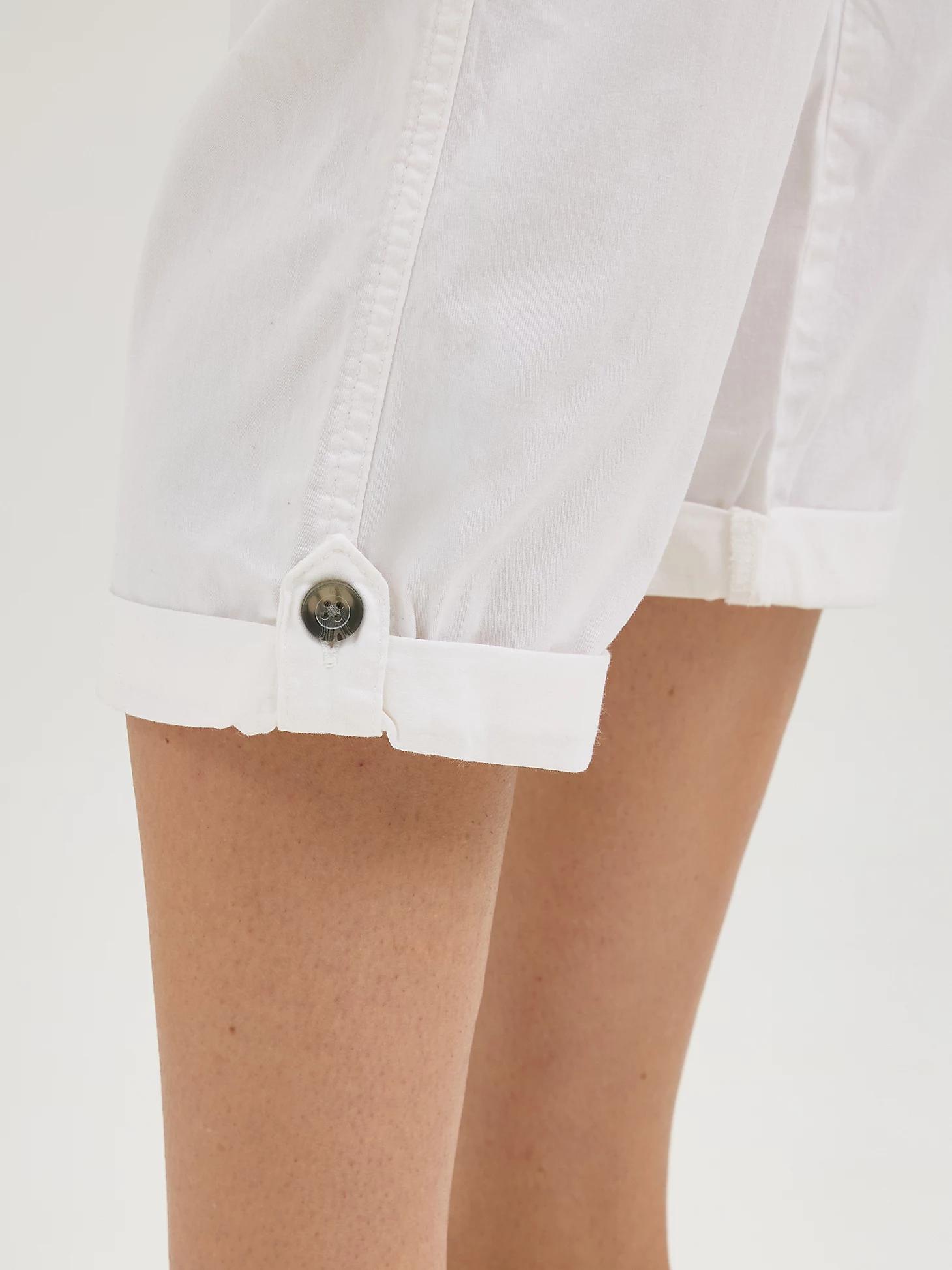 Women's Ultra Lux Comfort with Flex-to-Go Relaxed Fit Cargo Capri | Women's Capris & Crops | Lee® Product Image