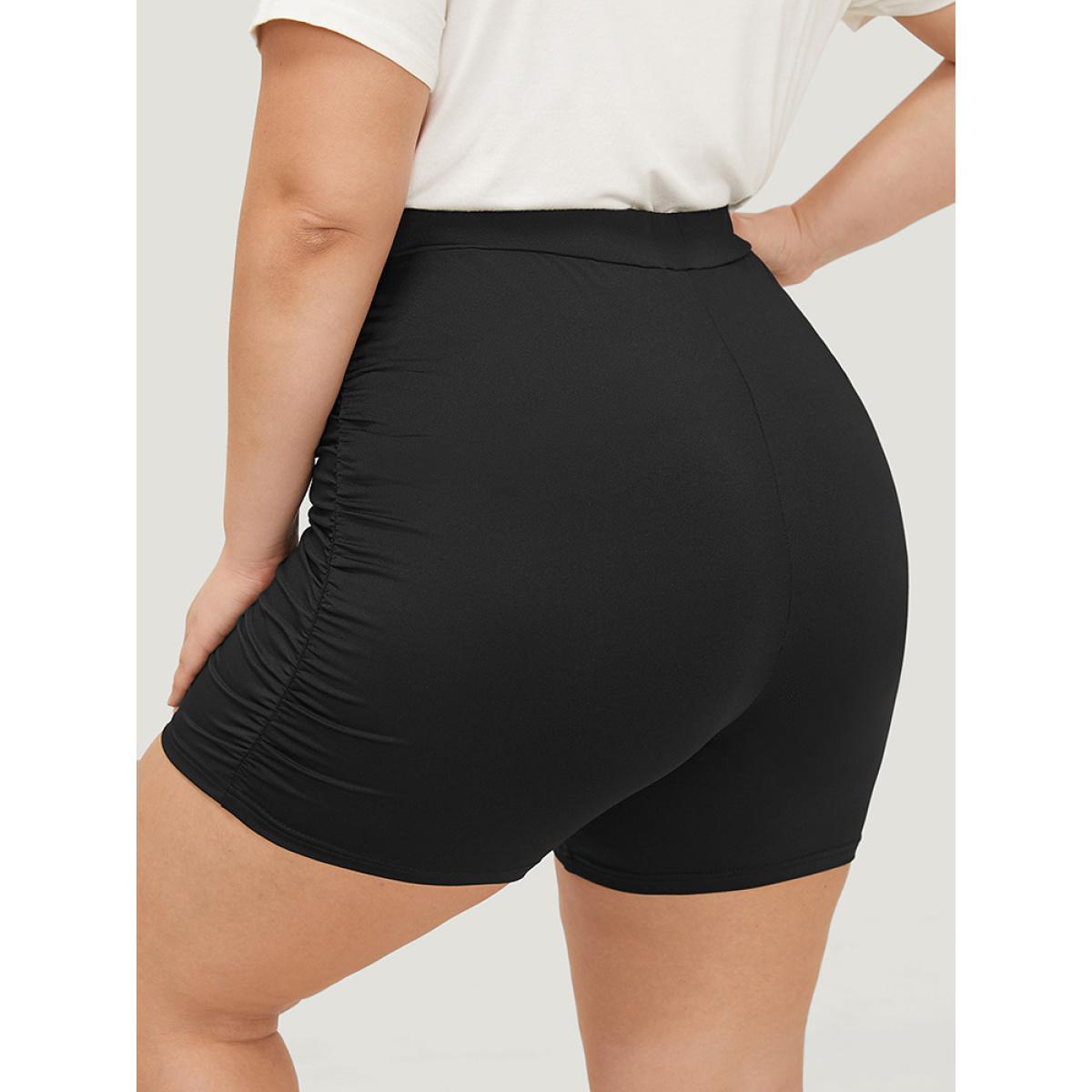 Plus Size Plain Skinny Ruched Side Shorts Women Black Casual High stretch Skinny High Rise Dailywear Leggings BloomChic 18-20/2X Product Image