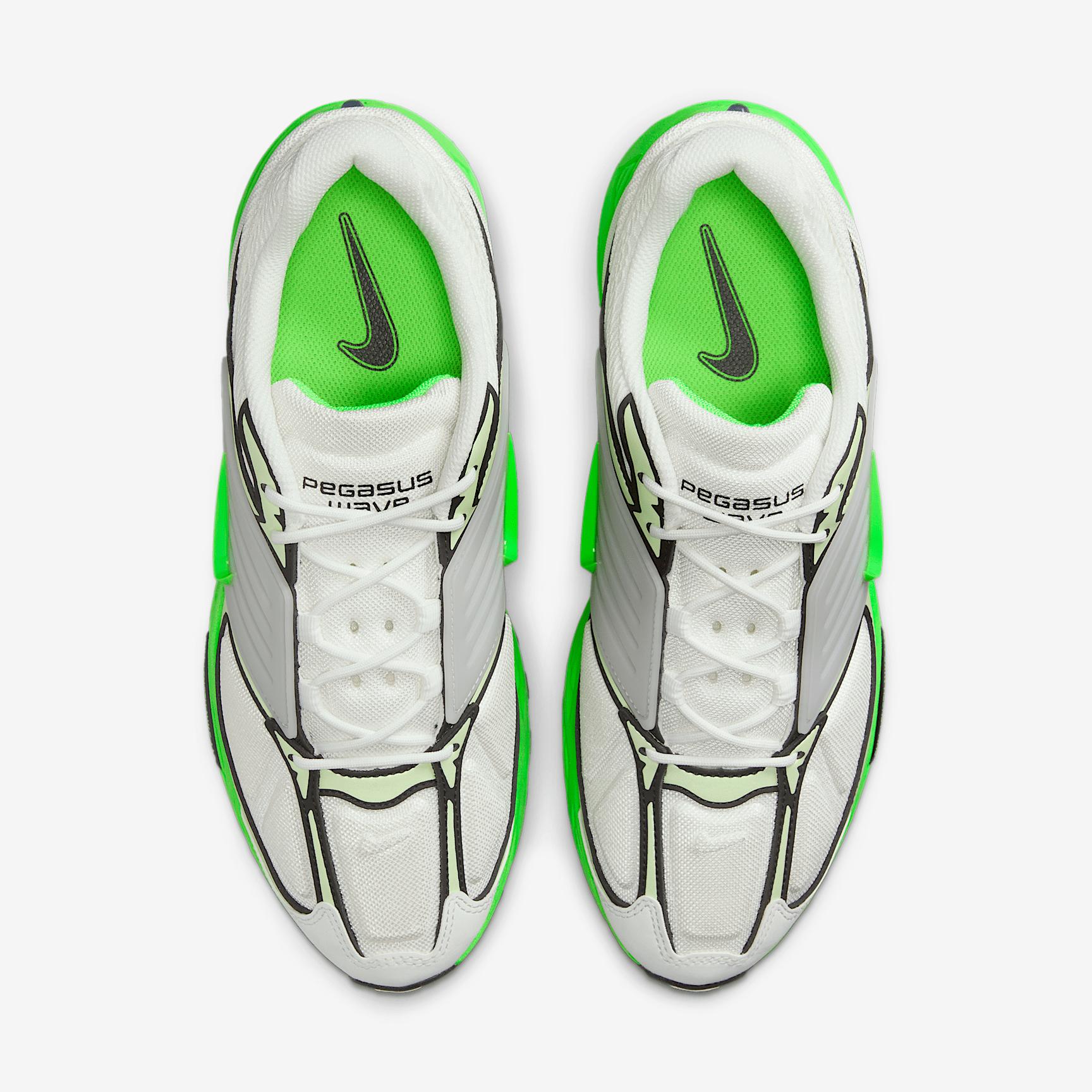 Nike Men's Air Pegasus Wave Shoes Product Image