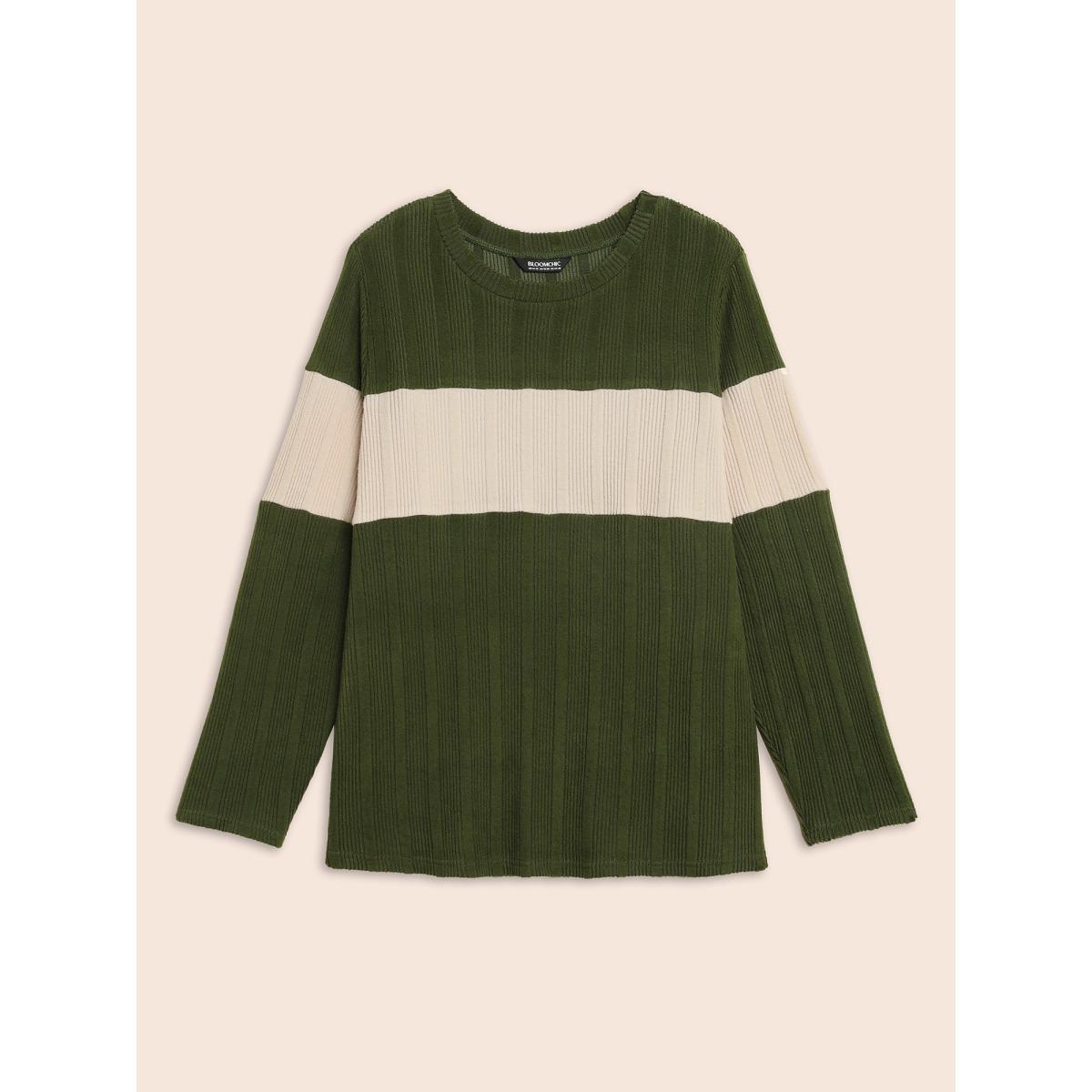 Plus Size Contrast Patchwork Textured T-shirt ArmyGreen Women Casual Texture Round Neck Everyday T-shirts BloomChic 26/4X Product Image