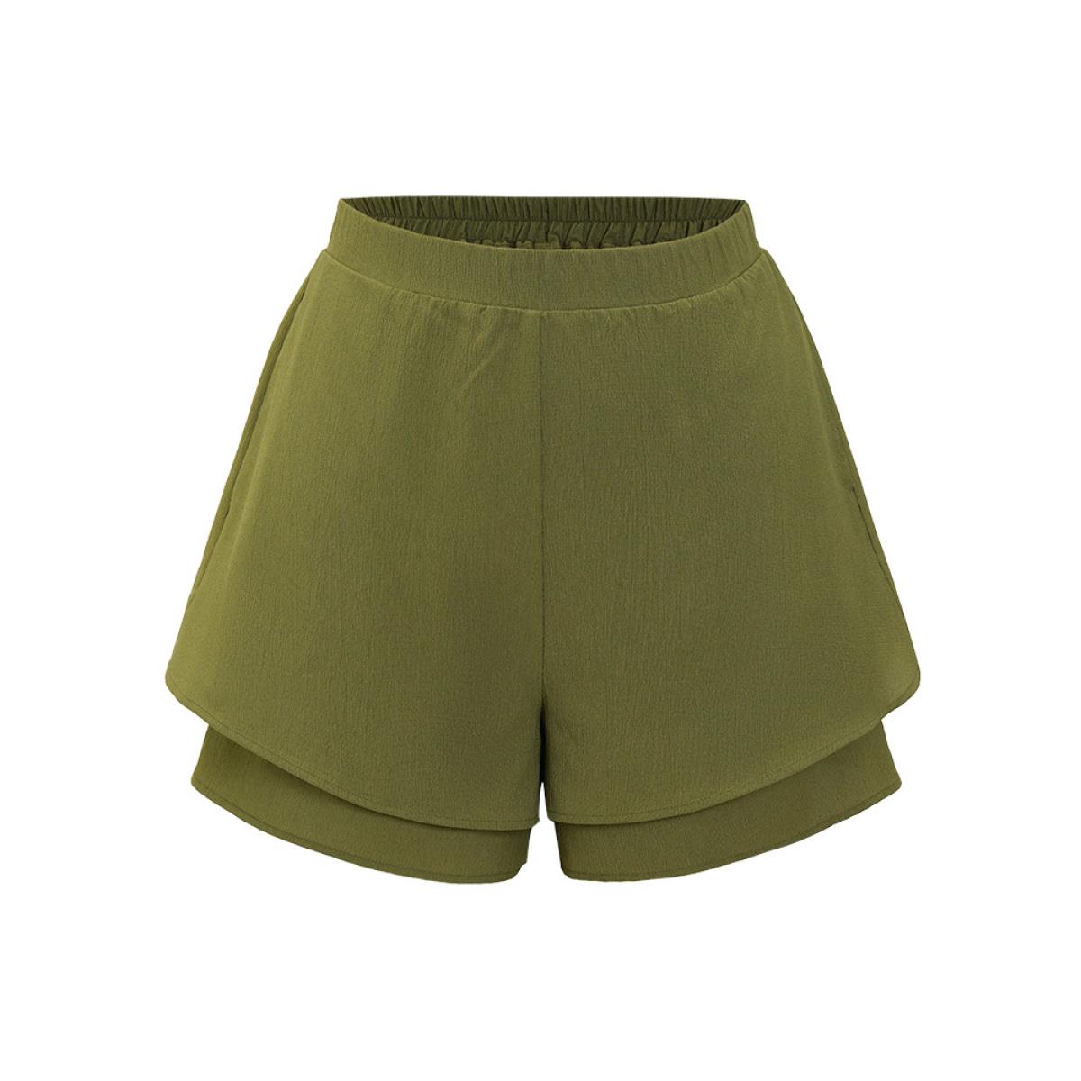 Plus Size Plain Pocket Layered Hem Shorts Women ArmyGreen Elegant Plain Dailywear Shorts BloomChic 14-16/1X Product Image
