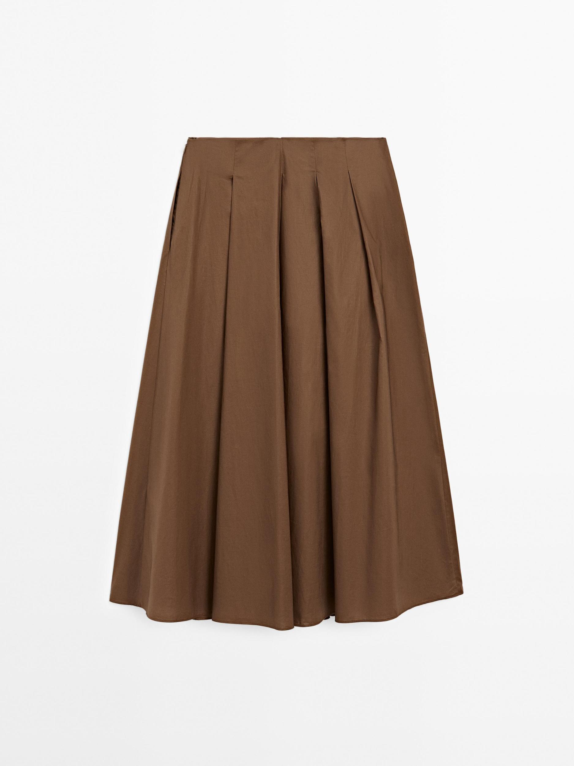 Long box pleat skirt Product Image