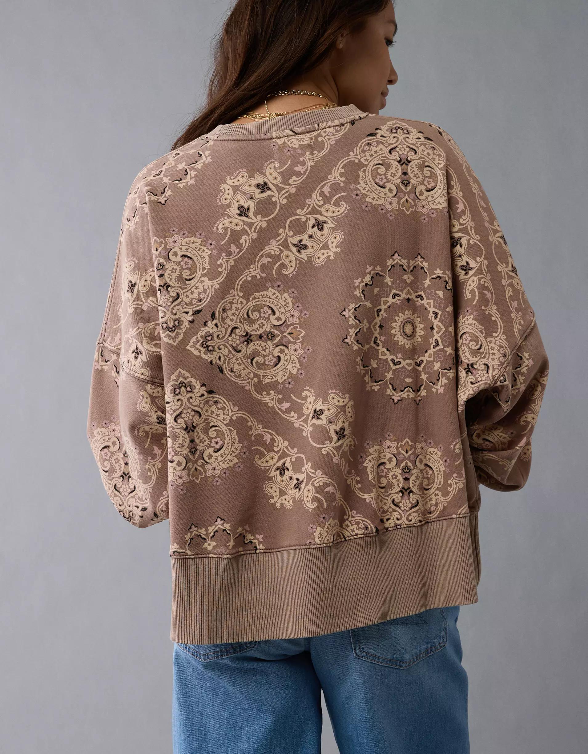 AE Big Hug Crew Neck Sweatshirt Product Image