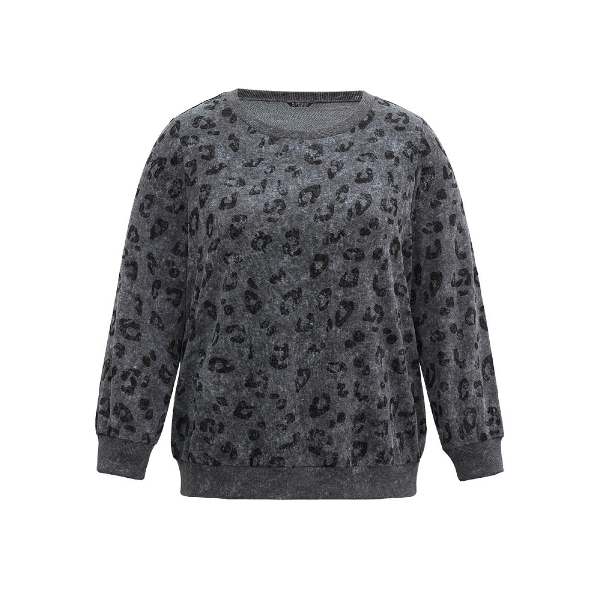 Plus Size Leopard Graphic Rib Knit Elastic Hem Sweatshirt Women DimGray Casual Rib Knit Round Neck Dailywear Sweatshirts BloomChic 14-16/1X Product Image