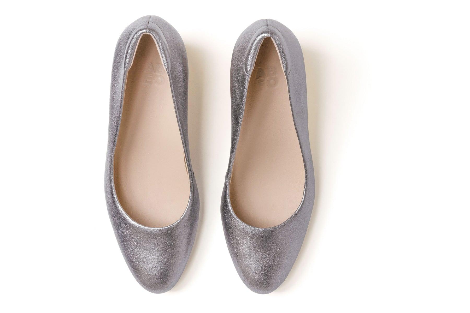 Quinn Metatarsal Female Product Image